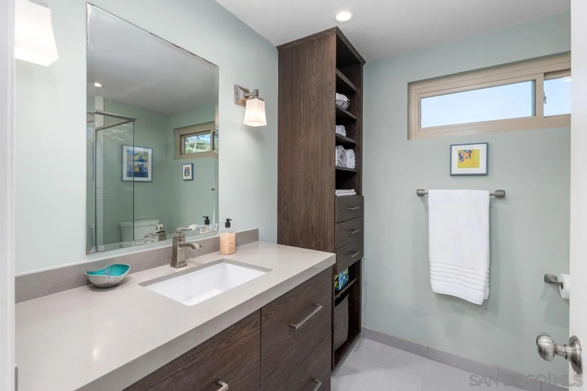 https://cdn.realtyfeed.com/cdn/127/260009499/b29250d7d5bbe72e673f9b36374b2c9e.webp