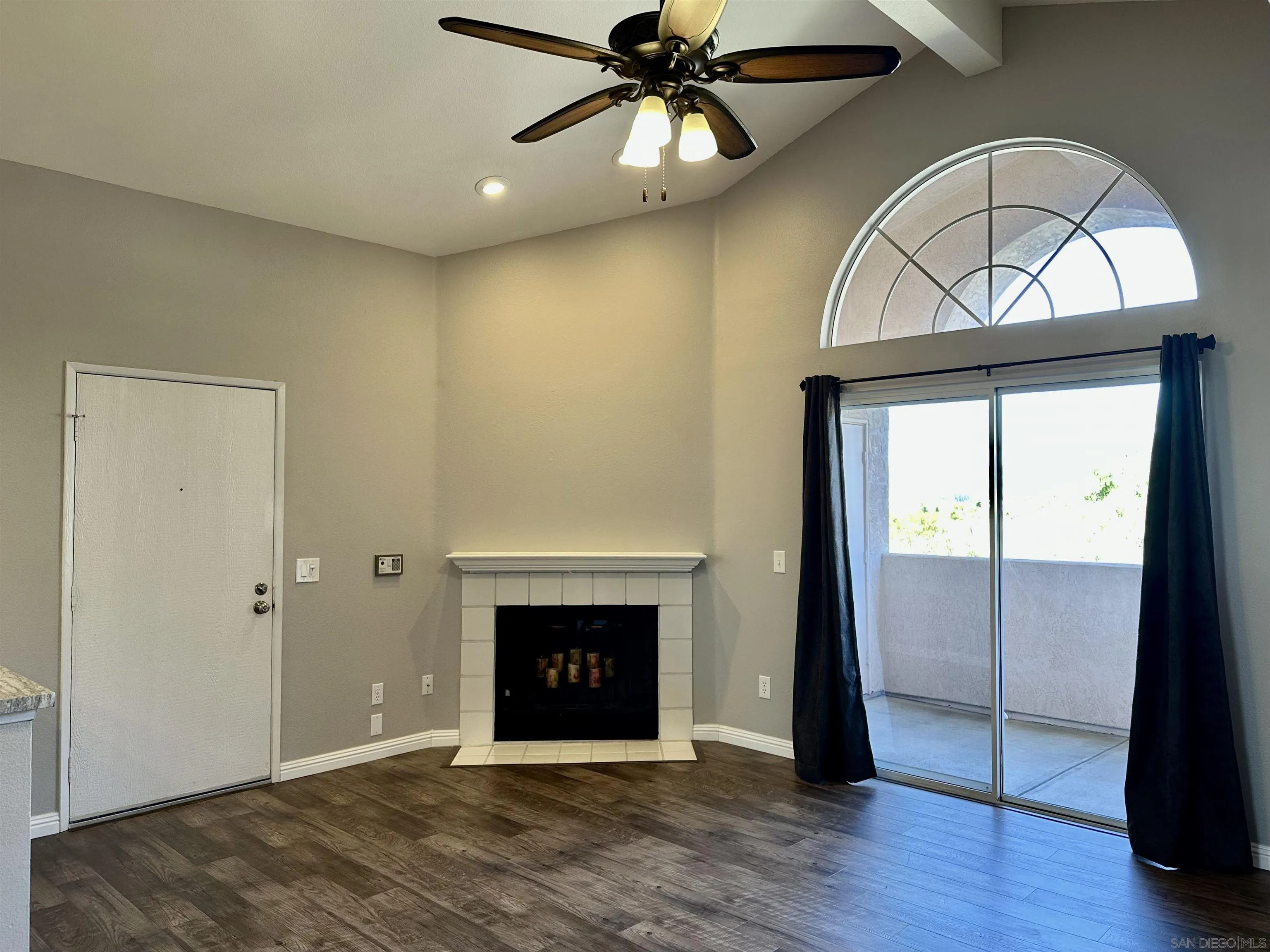 Photo #13: 2600095 Listing: Photo #13