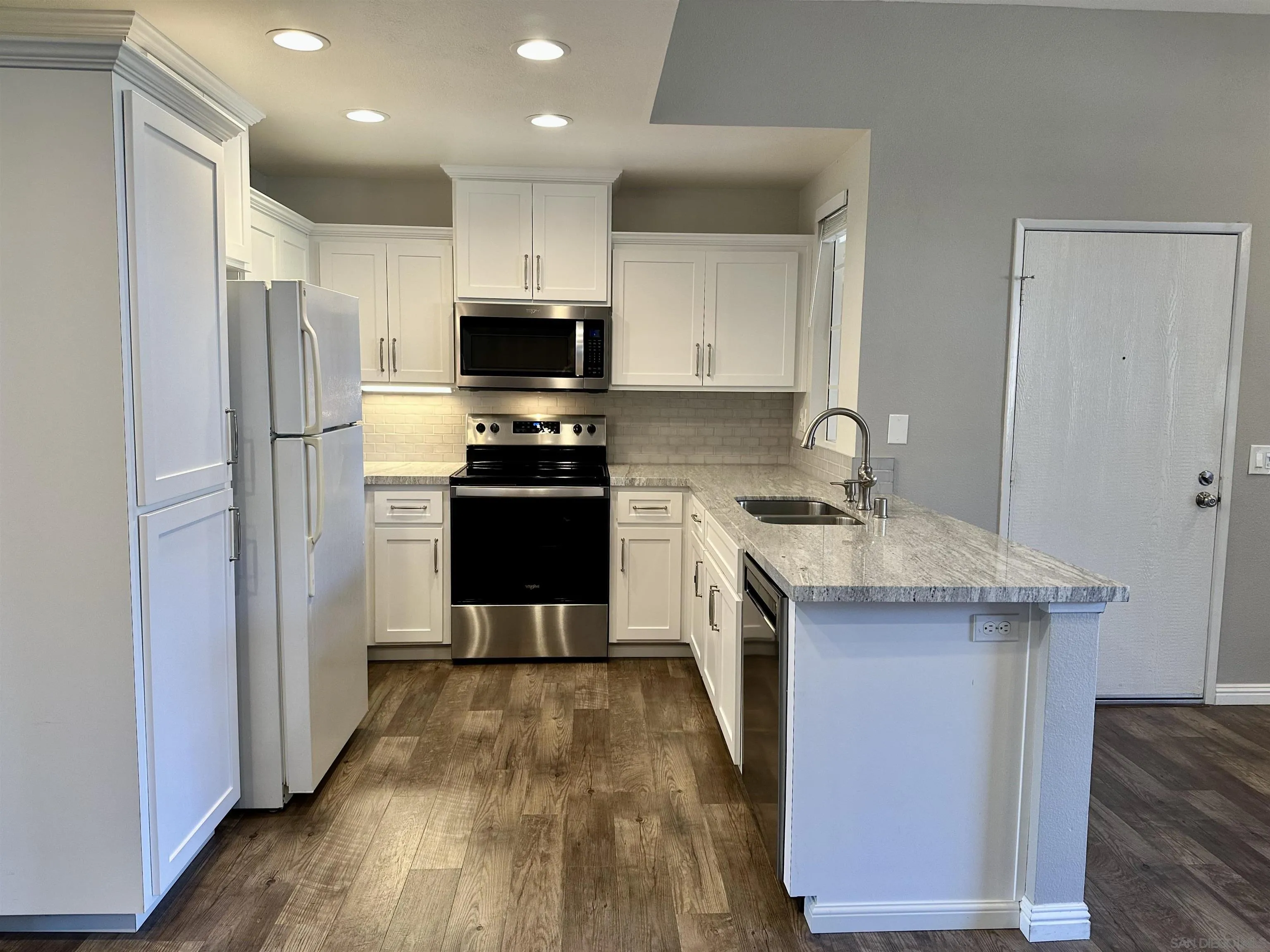 Photo #5: 2600095 Listing: Photo #5