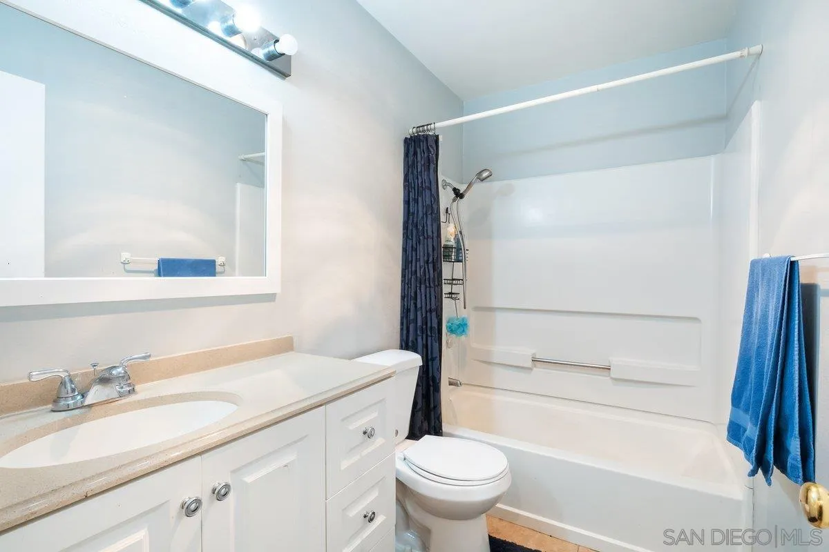 Photo #11: 260009504 Listing: Photo #11