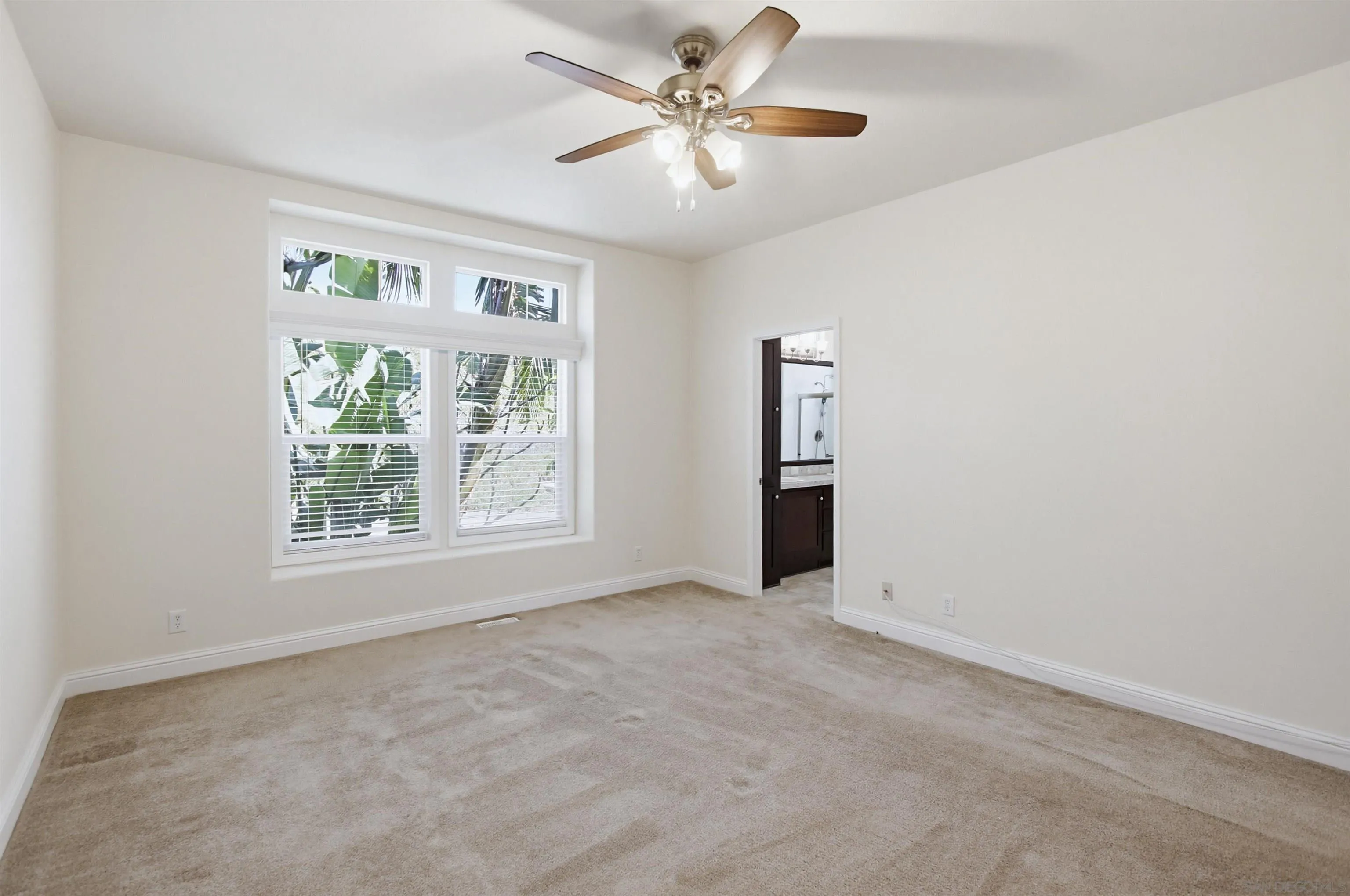 https://cdn.realtyfeed.com/cdn/127/260009520/1860d82408e6a5ad6ae3a83048be1bfe.webp