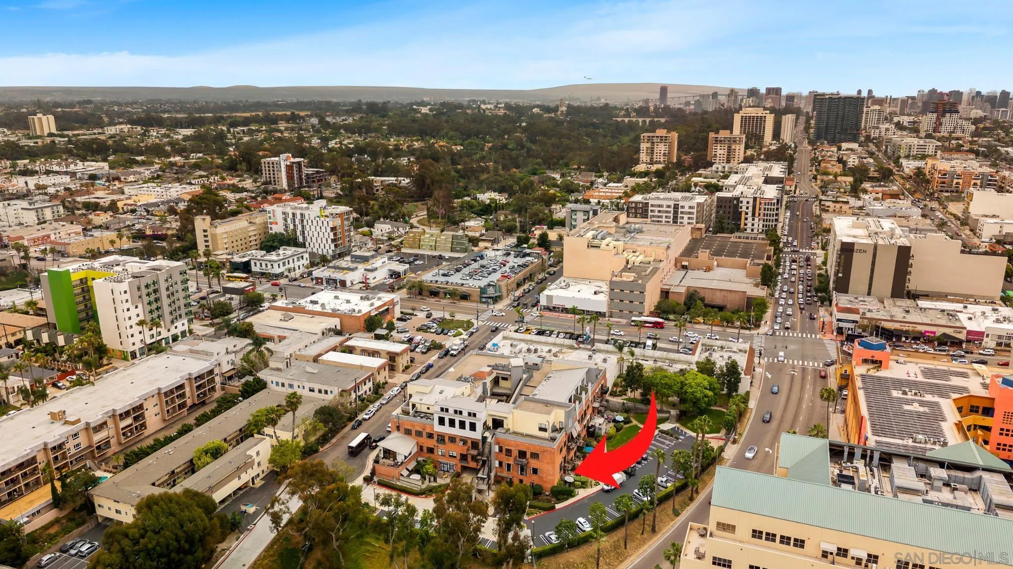 https://cdn.realtyfeed.com/cdn/127/260009522/0600c0001c1dd19393ee3f2a9d7eef55.webp