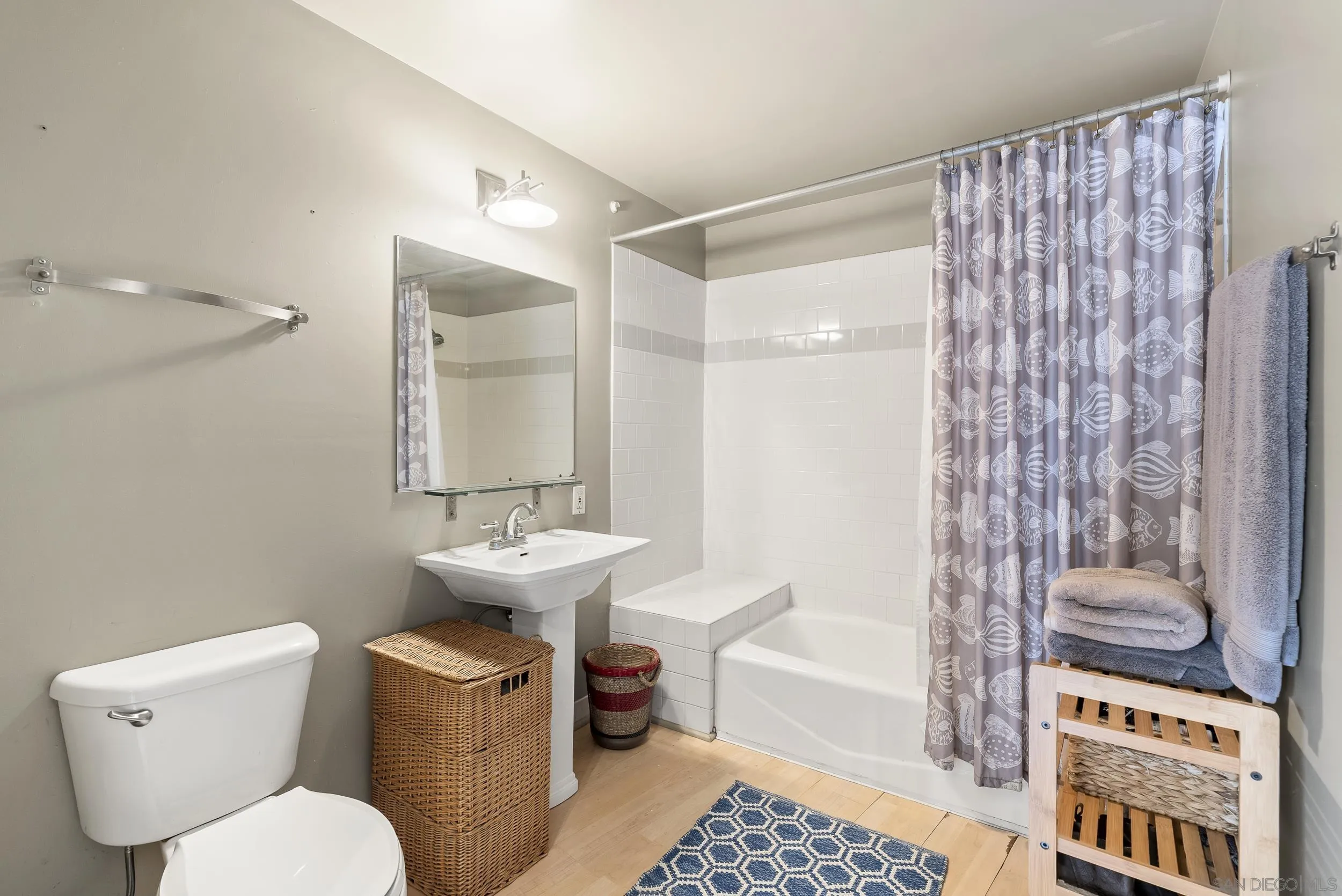 https://cdn.realtyfeed.com/cdn/127/260009522/71a53b427577c3a41bc8fd0475b2c5ad.webp