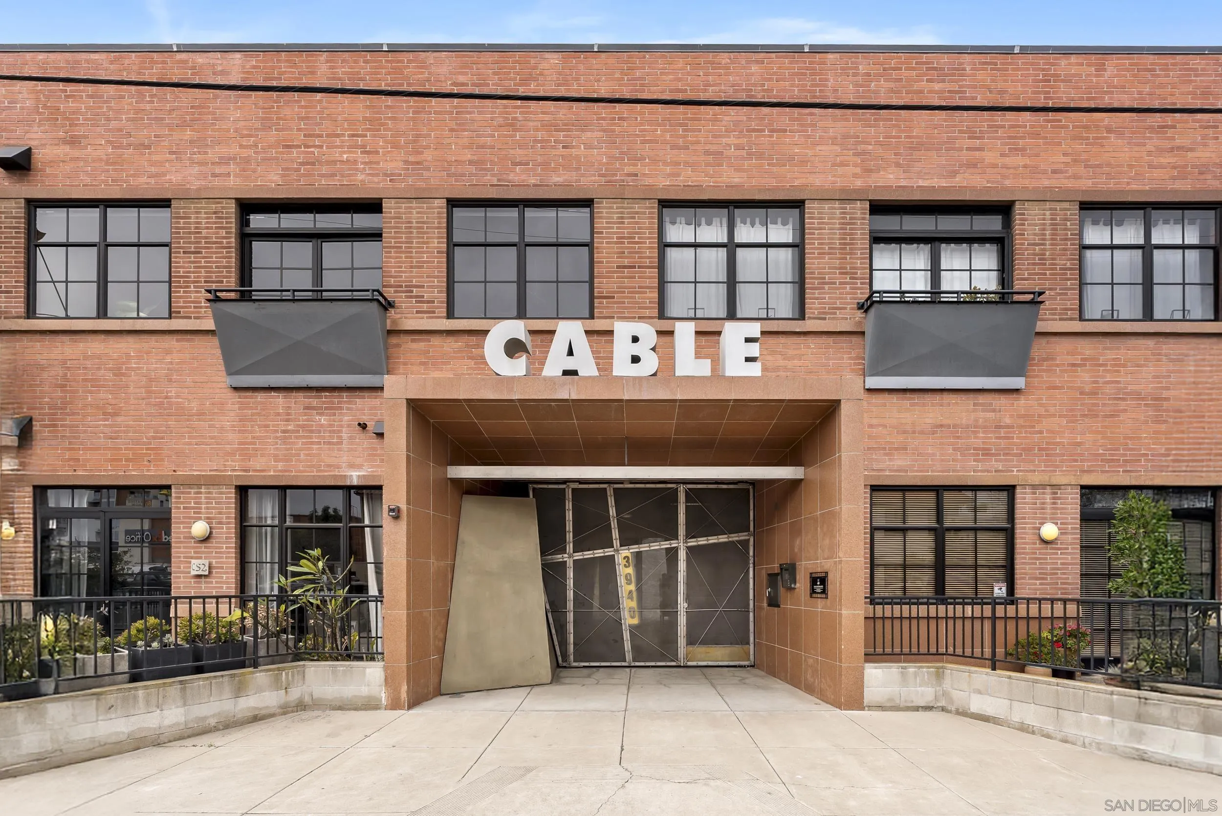 https://cdn.realtyfeed.com/cdn/127/260009522/c3785247a8307a93a91d6abec70ed7df.webp