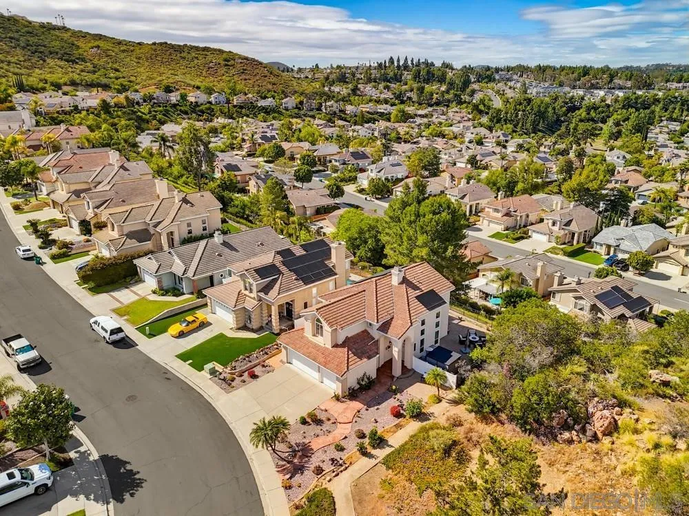 https://cdn.realtyfeed.com/cdn/127/260009526/892abea186c98d36dac017ab43a9184c.webp