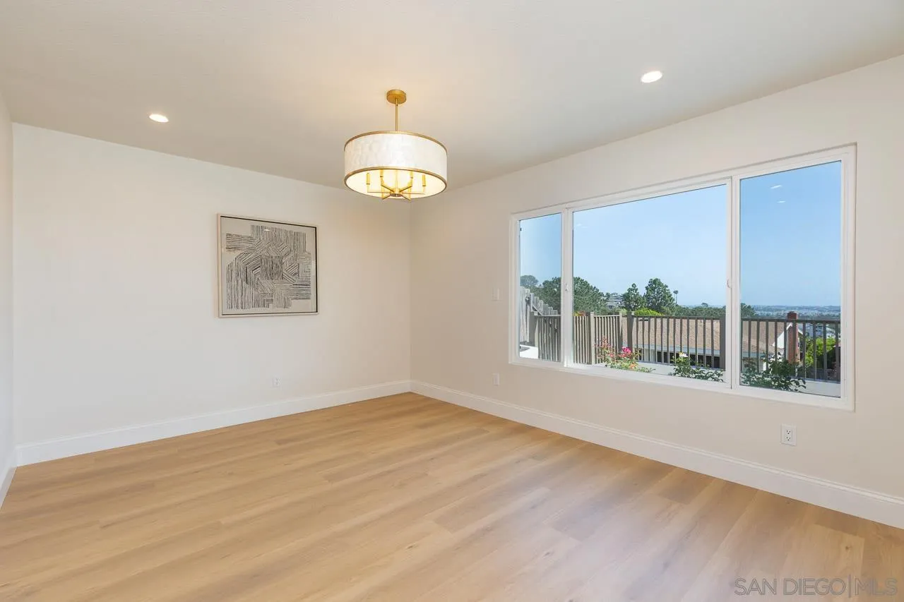 https://cdn.realtyfeed.com/cdn/127/260009527/771103c6d79d3efe923db141ed88103f.webp