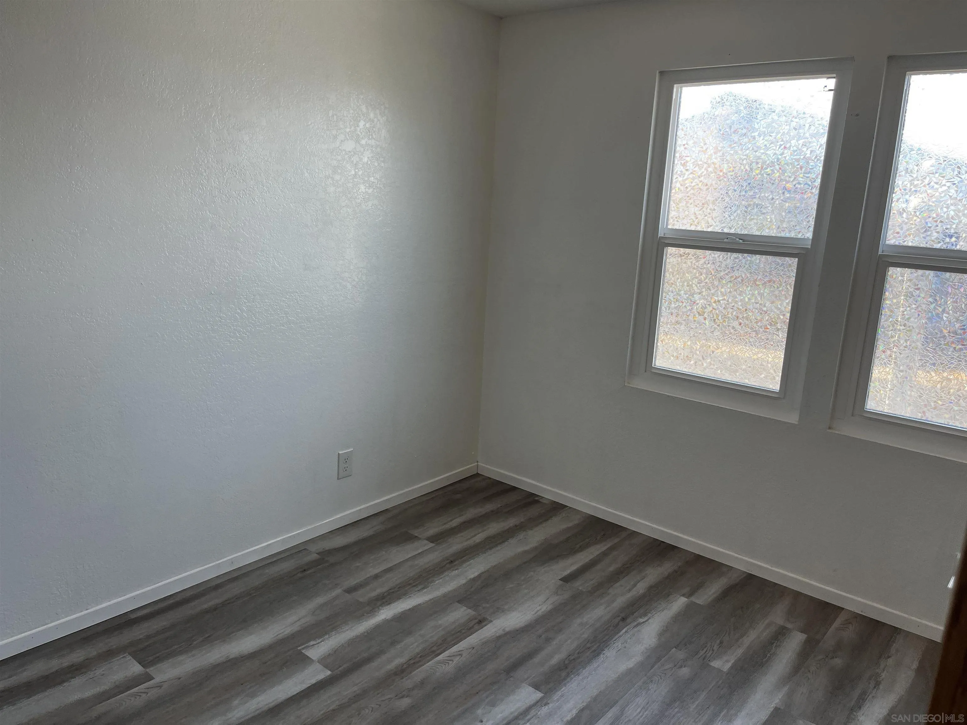 https://cdn.realtyfeed.com/cdn/127/260009528/8a0f8e6894f872d1cc5ffa8b6c245286.webp