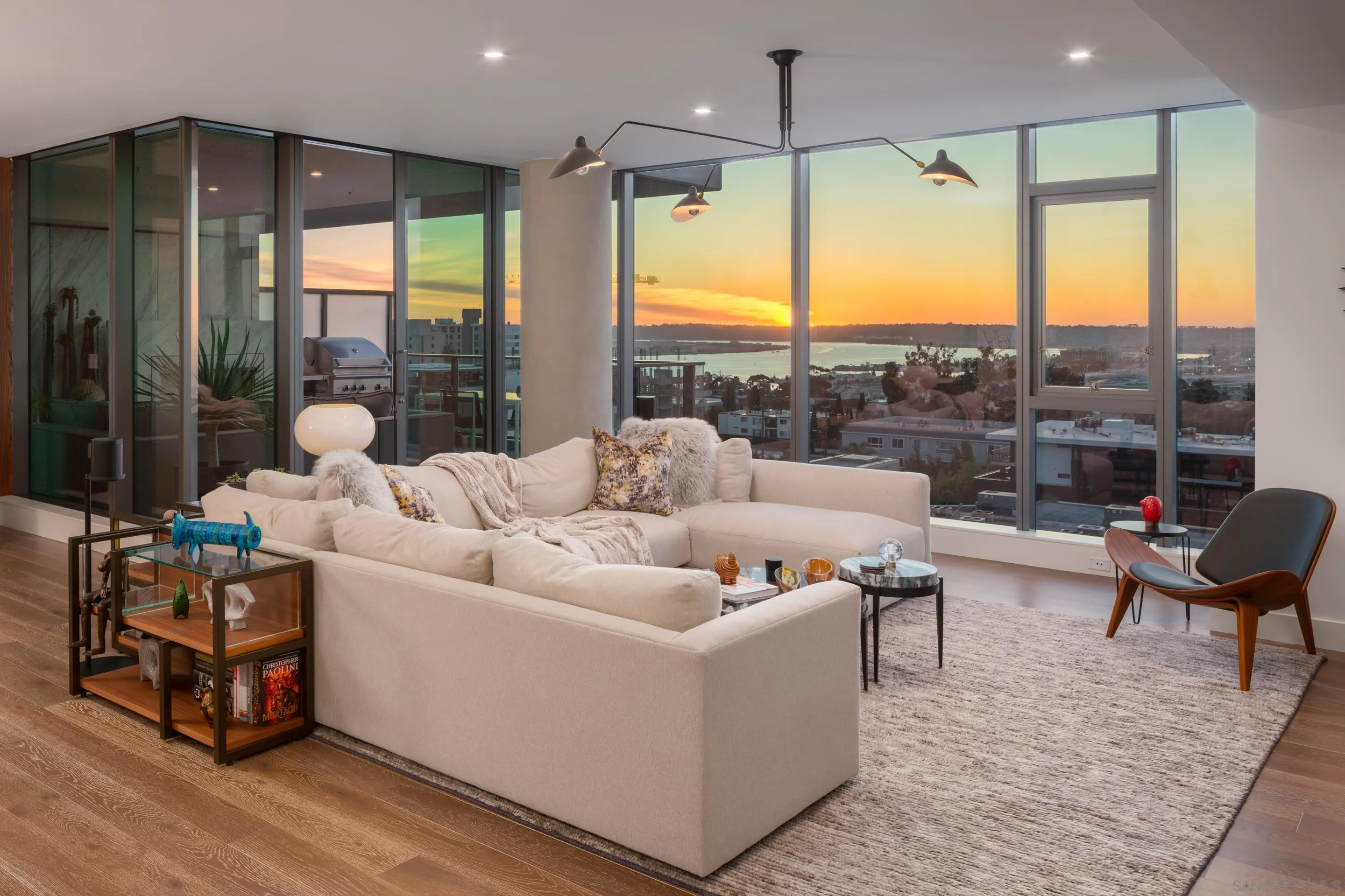 Photo #1: 260009537 Listing: Photo #1