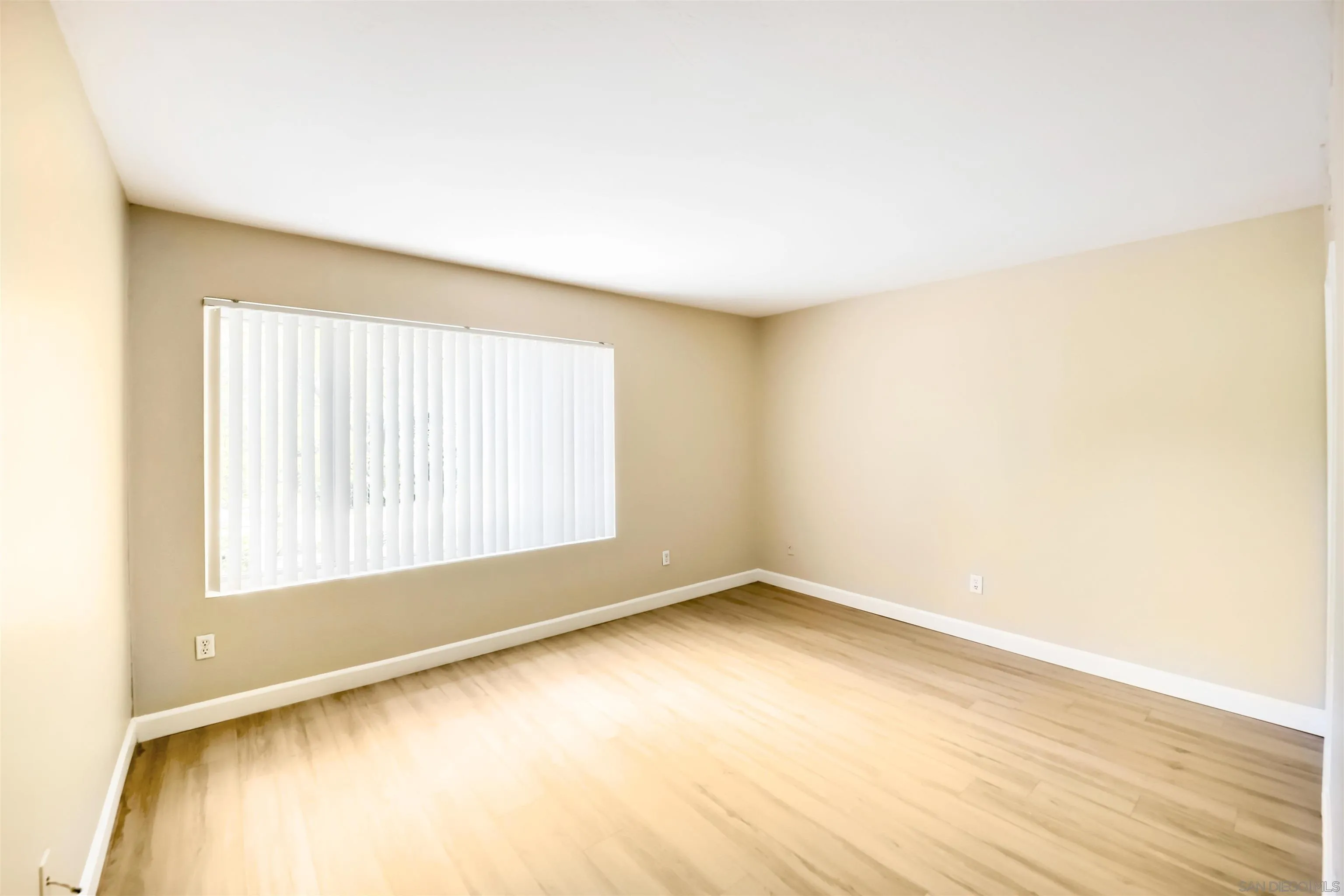 Photo #14: 260009545 Listing: Photo #14