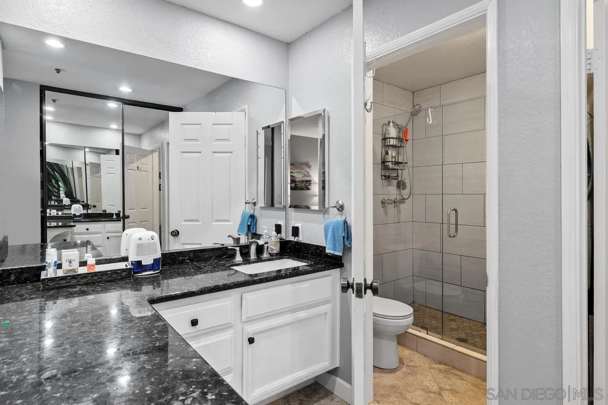 Photo #17: 260009549 Listing: Photo #17