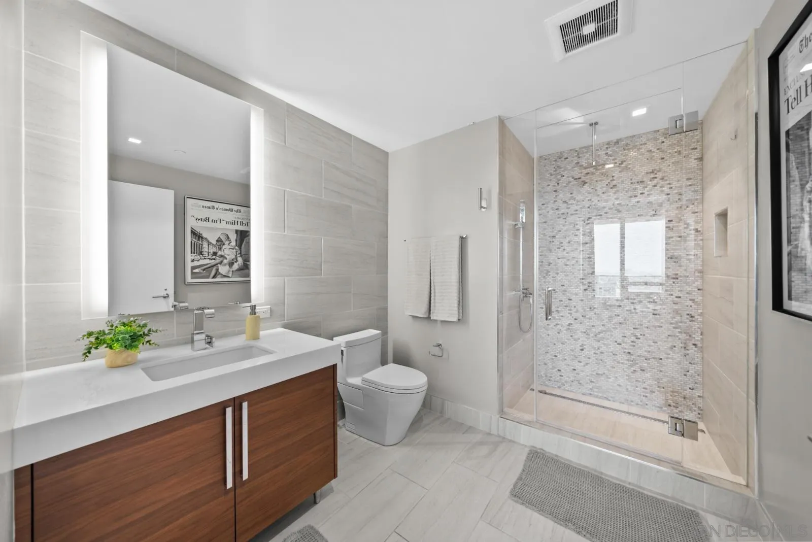 888 E UNIT 3002, San Diego, CA, 92101