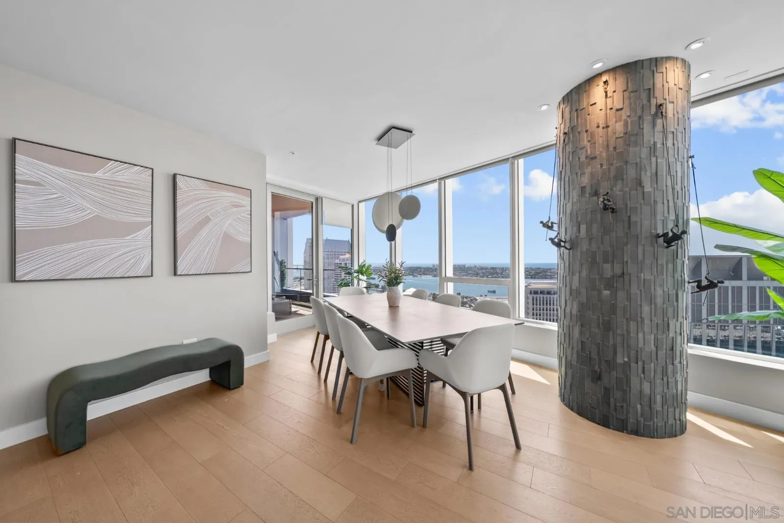 888 E UNIT 3002, San Diego, CA, 92101