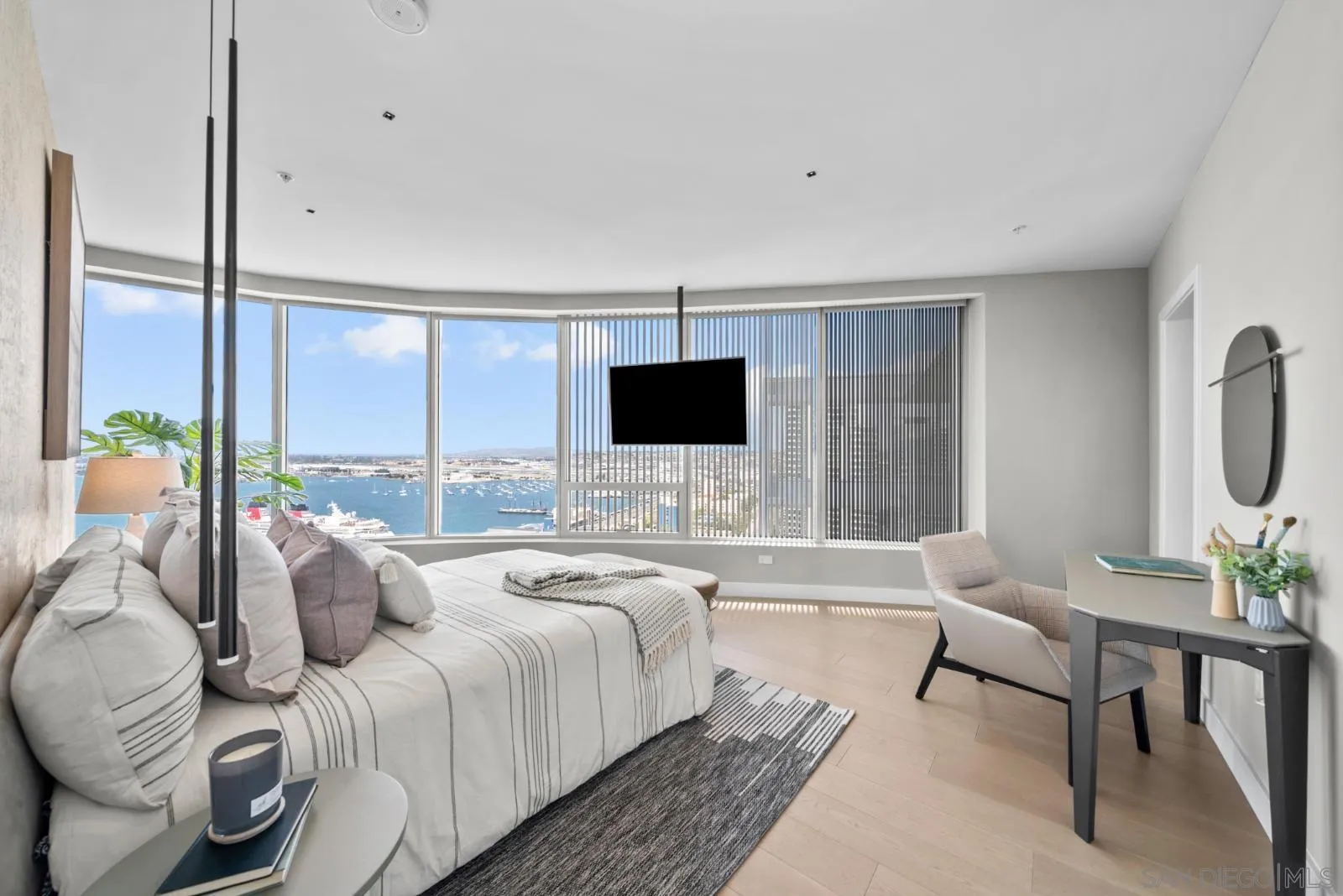888 E UNIT 3002, San Diego, CA, 92101