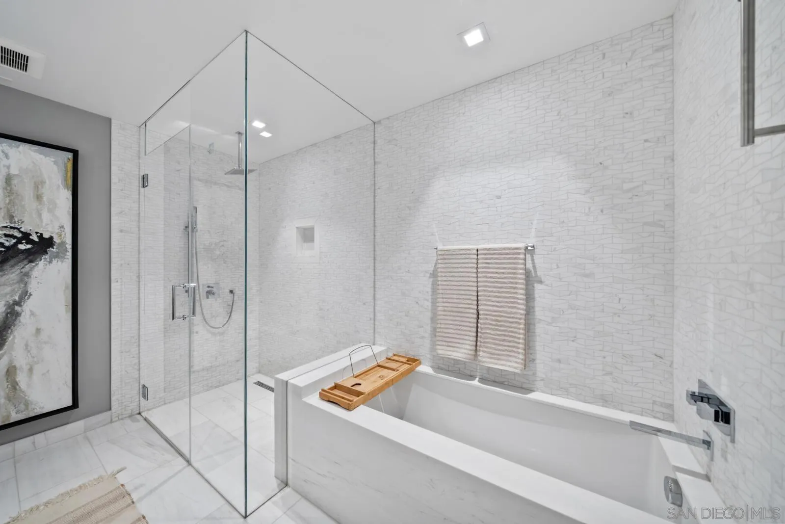 888 E UNIT 3002, San Diego, CA, 92101