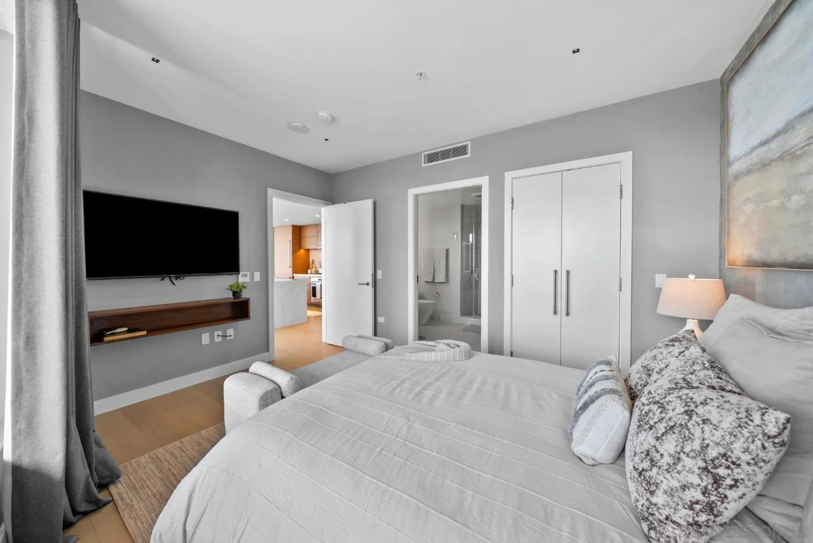 888 E UNIT 3002, San Diego, CA, 92101