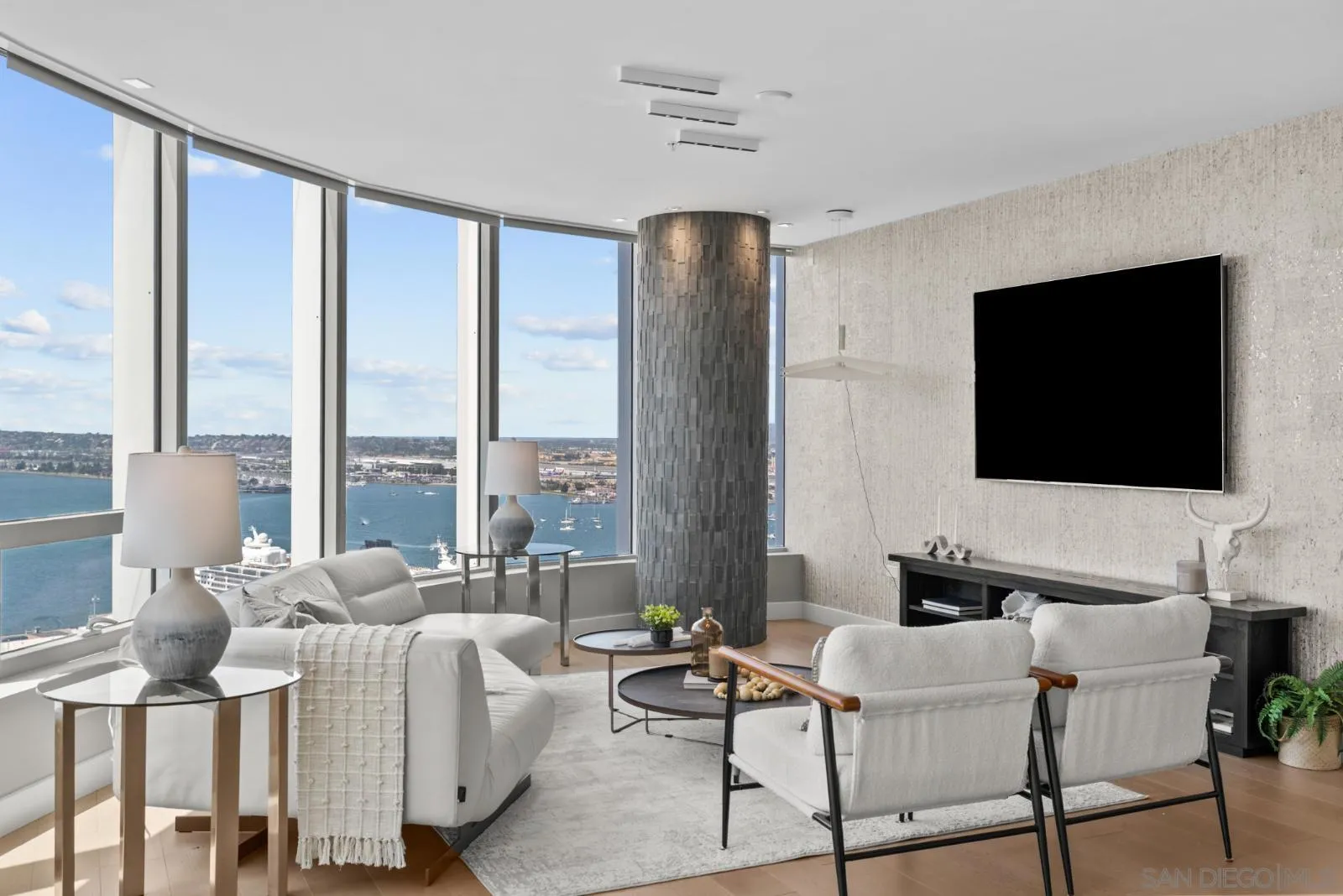 888 E UNIT 3002, San Diego, CA, 92101