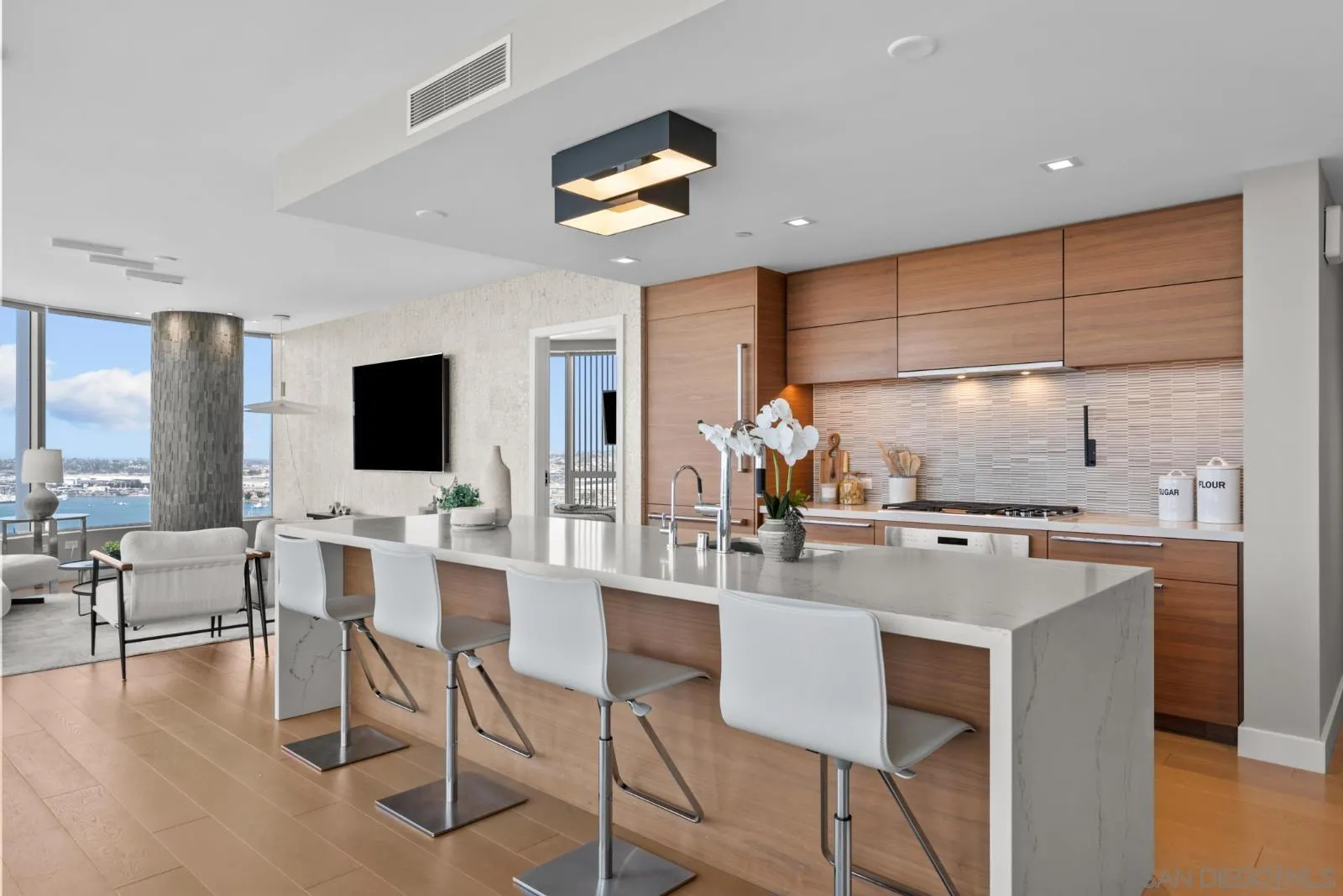 888 E UNIT 3002, San Diego, CA, 92101