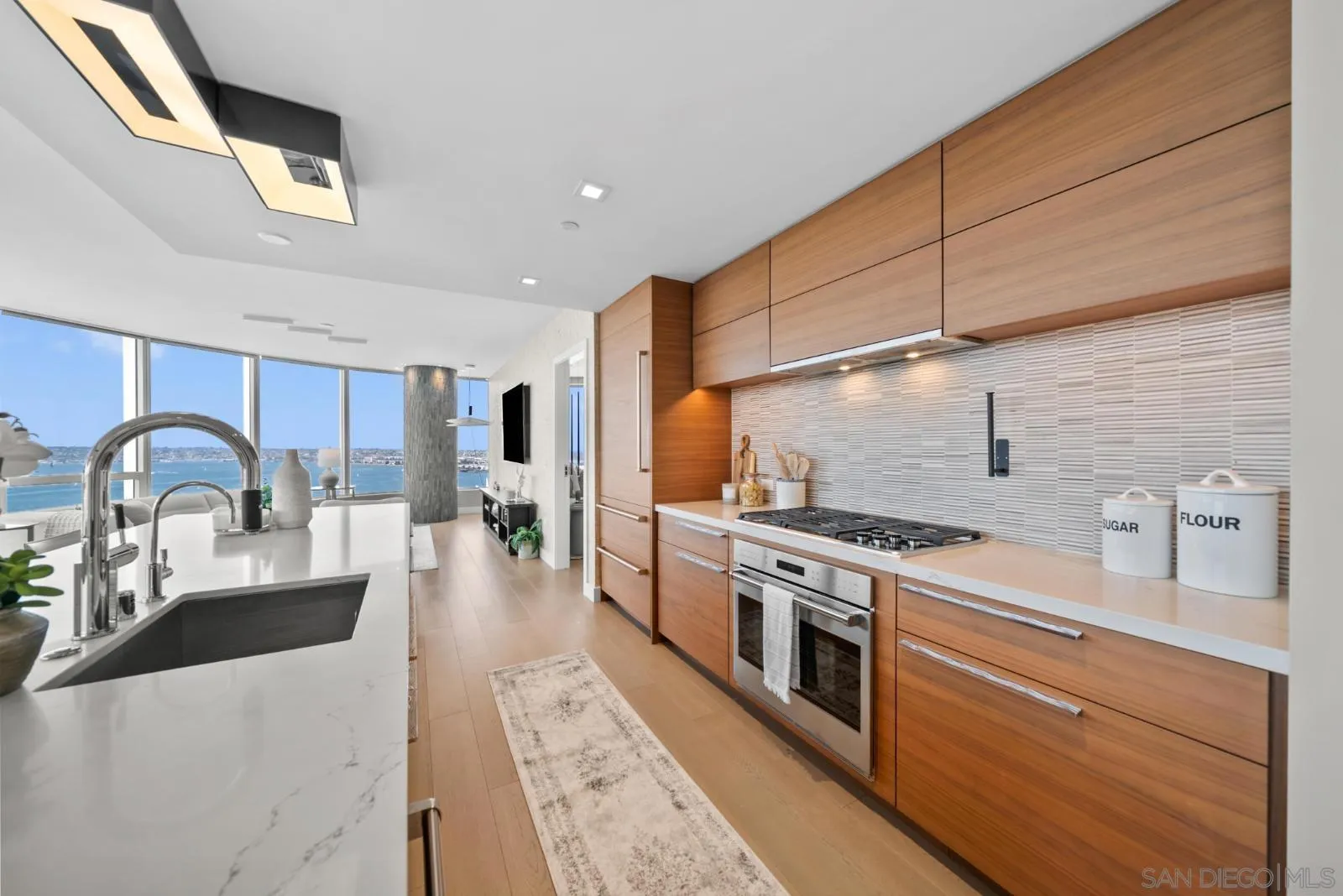 888 E UNIT 3002, San Diego, CA, 92101