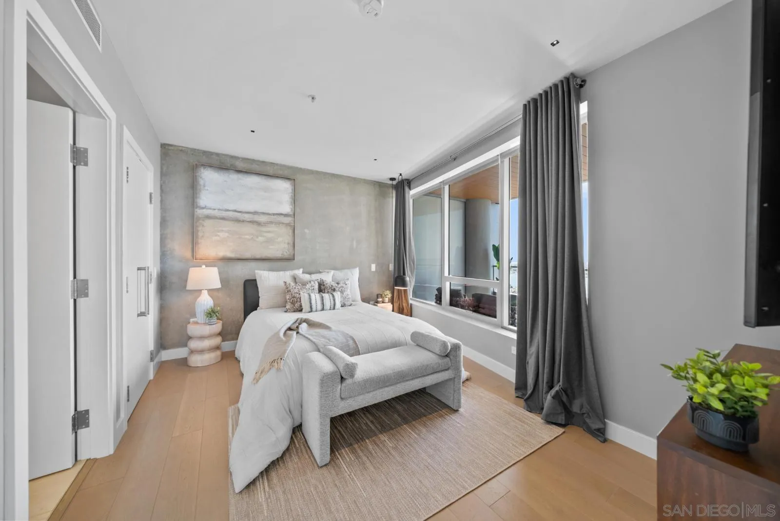 888 E UNIT 3002, San Diego, CA, 92101