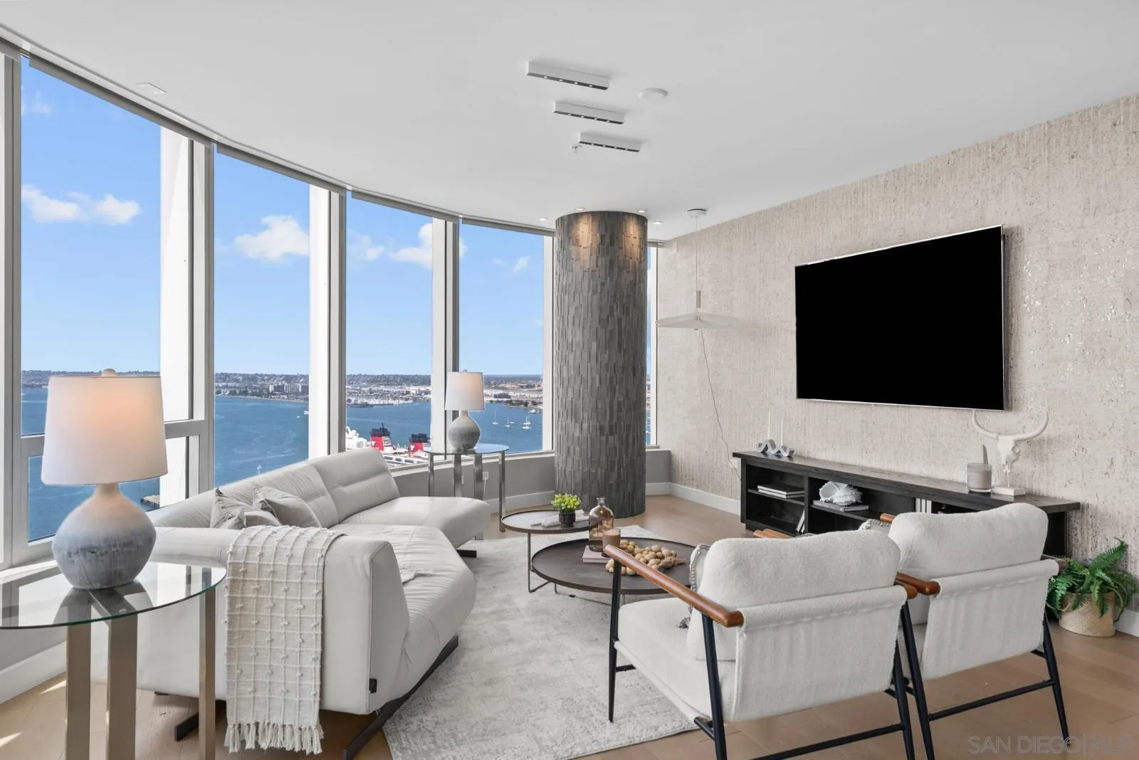 888 E UNIT 3002, San Diego, CA, 92101