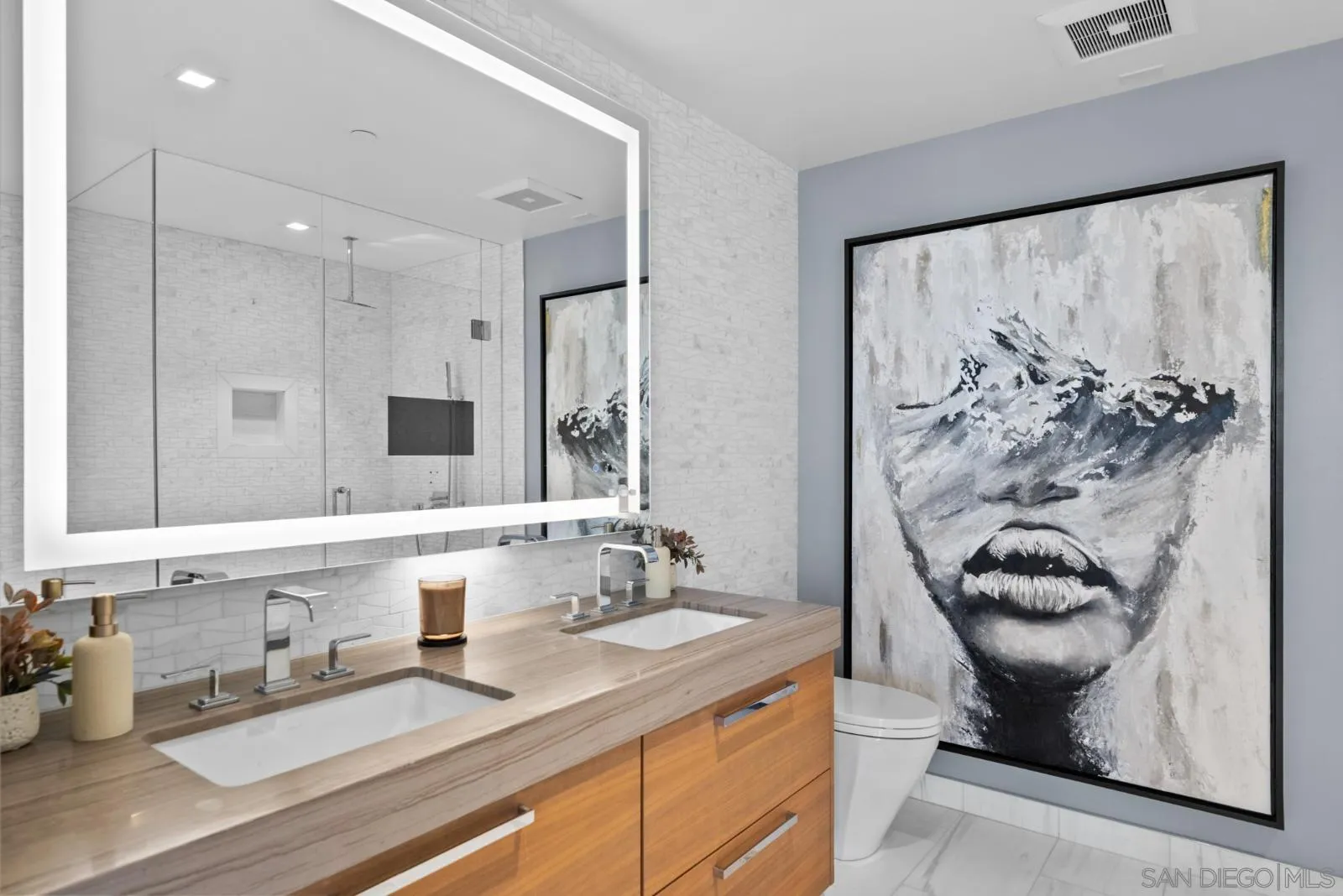 888 E UNIT 3002, San Diego, CA, 92101