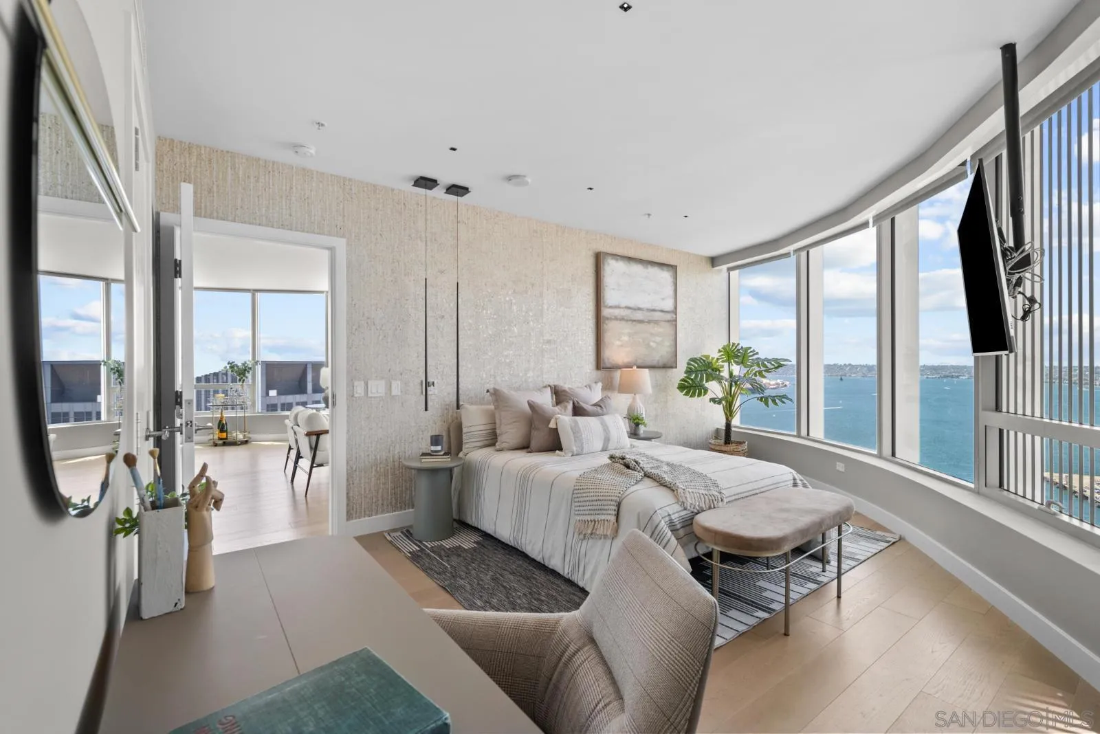 888 E UNIT 3002, San Diego, CA, 92101