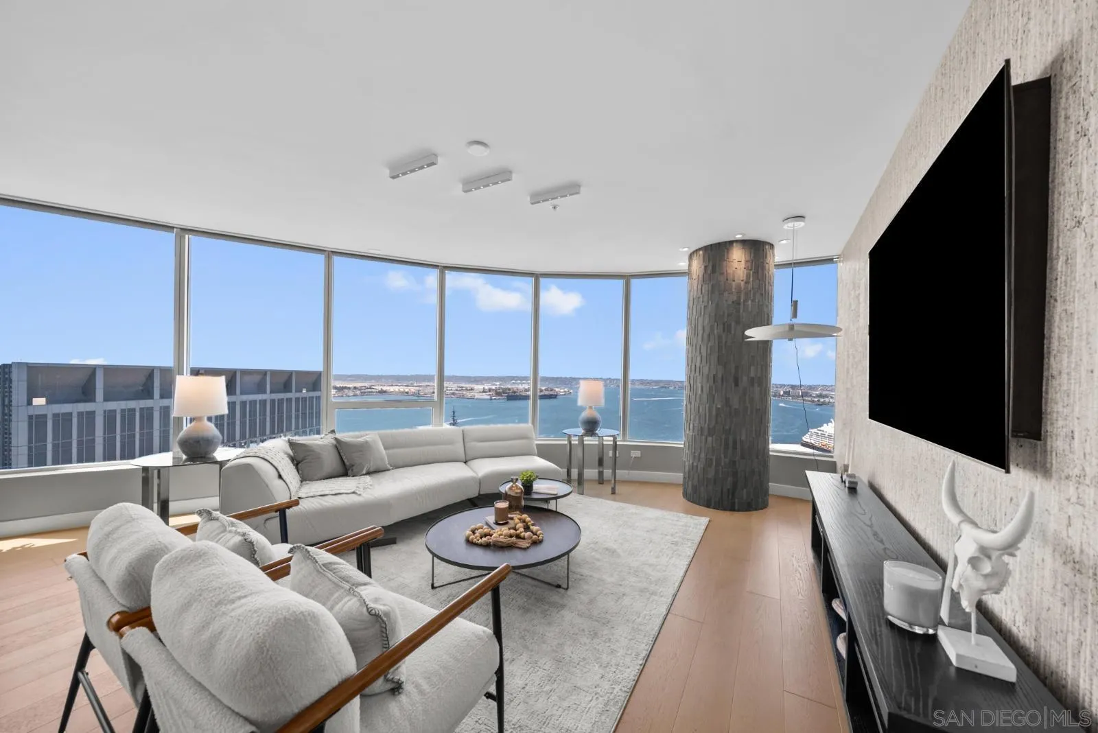 888 E UNIT 3002, San Diego, CA, 92101