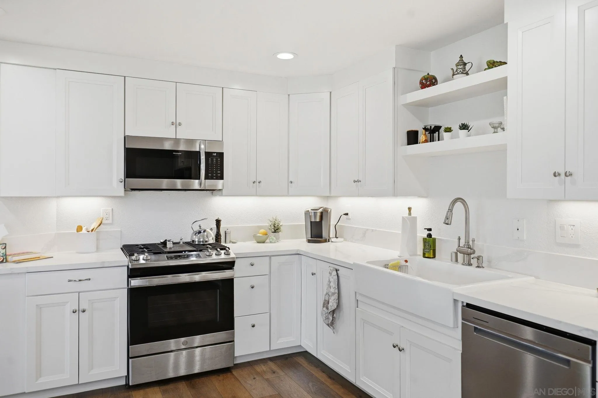 Photo #10: 260009560 Listing: Photo #10