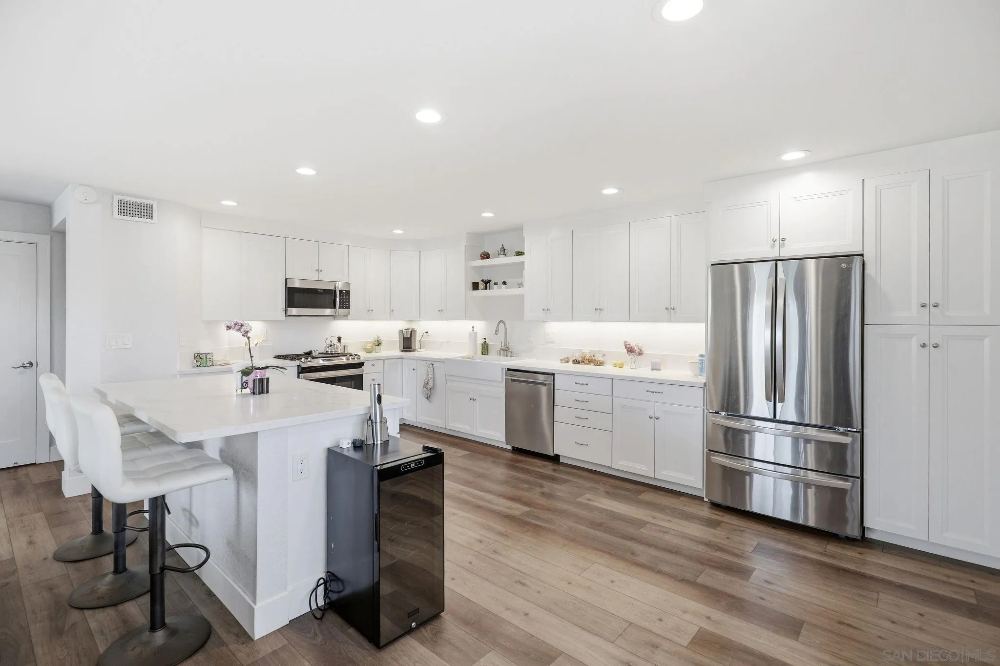 Photo #13: 260009560 Listing: Photo #13