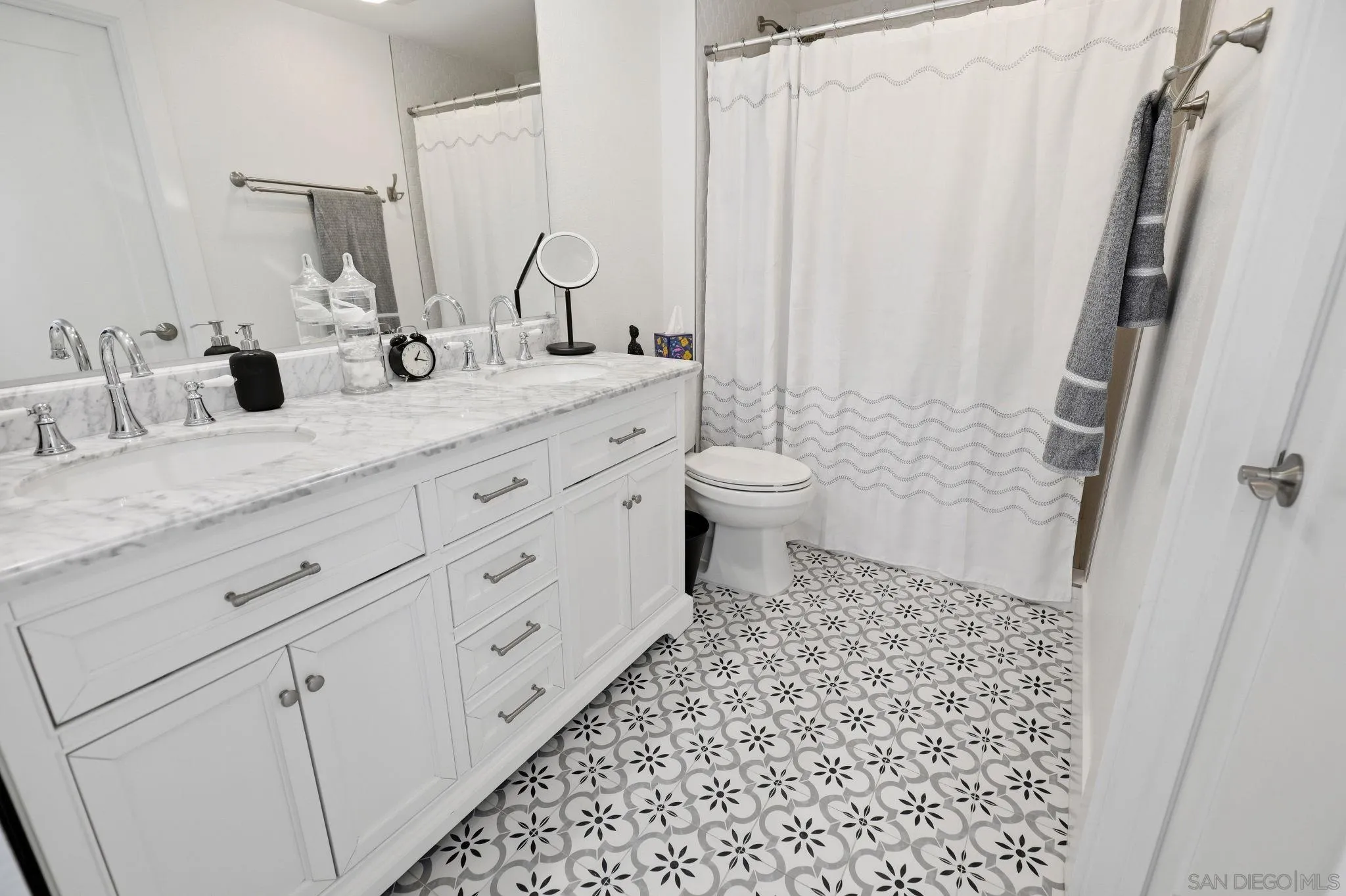 Photo #26: 260009560 Listing: Photo #26