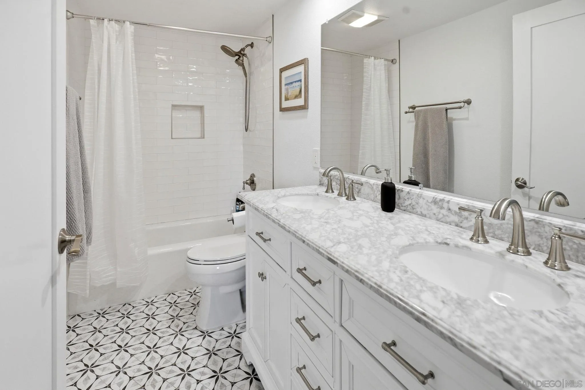 Photo #30: 260009560 Listing: Photo #30