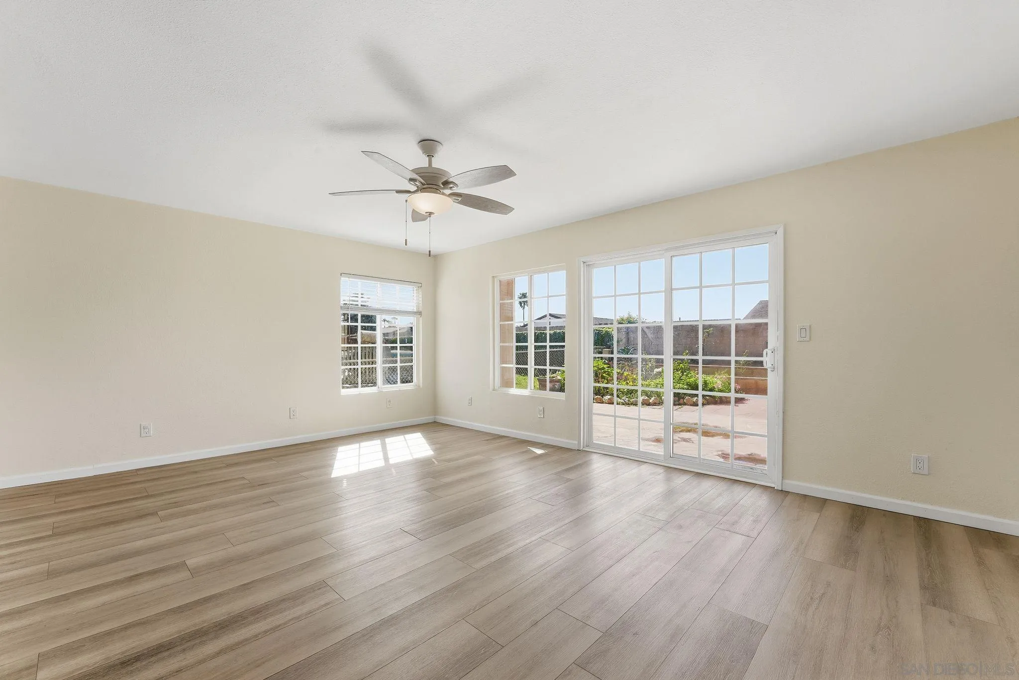 1614 Bubbling Well Dr, San Diego, CA, 92154