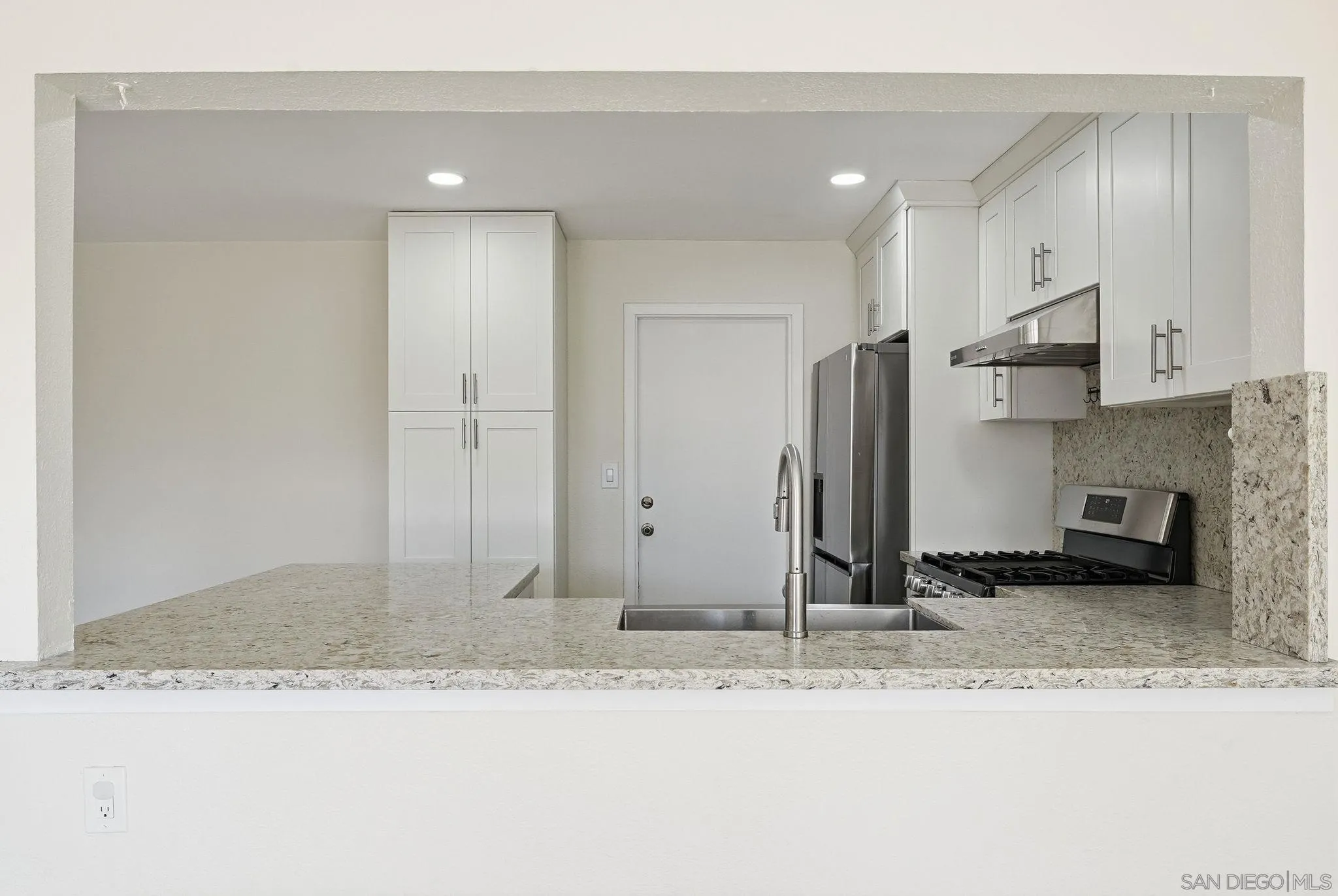 1614 Bubbling Well Dr, San Diego, CA, 92154