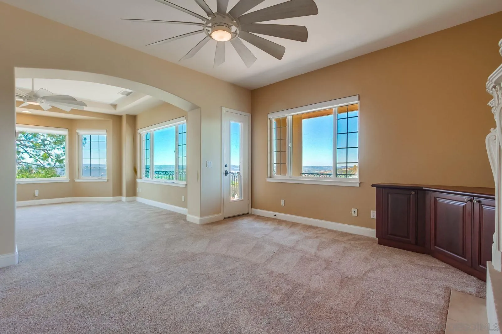 https://cdn.realtyfeed.com/cdn/127/260009577/0a50aa9960ad5e4090048ccea1e2acbe.webp