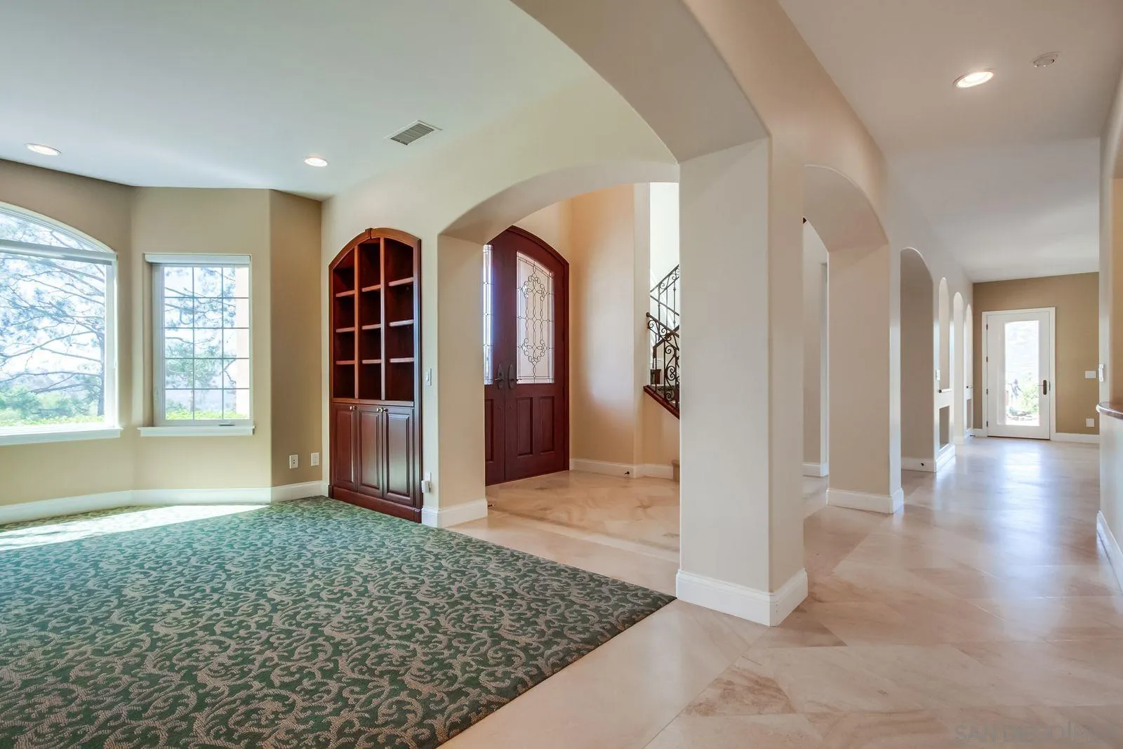 https://cdn.realtyfeed.com/cdn/127/260009577/0d74db00601e3a64da1b1a3902bd1f7a.webp