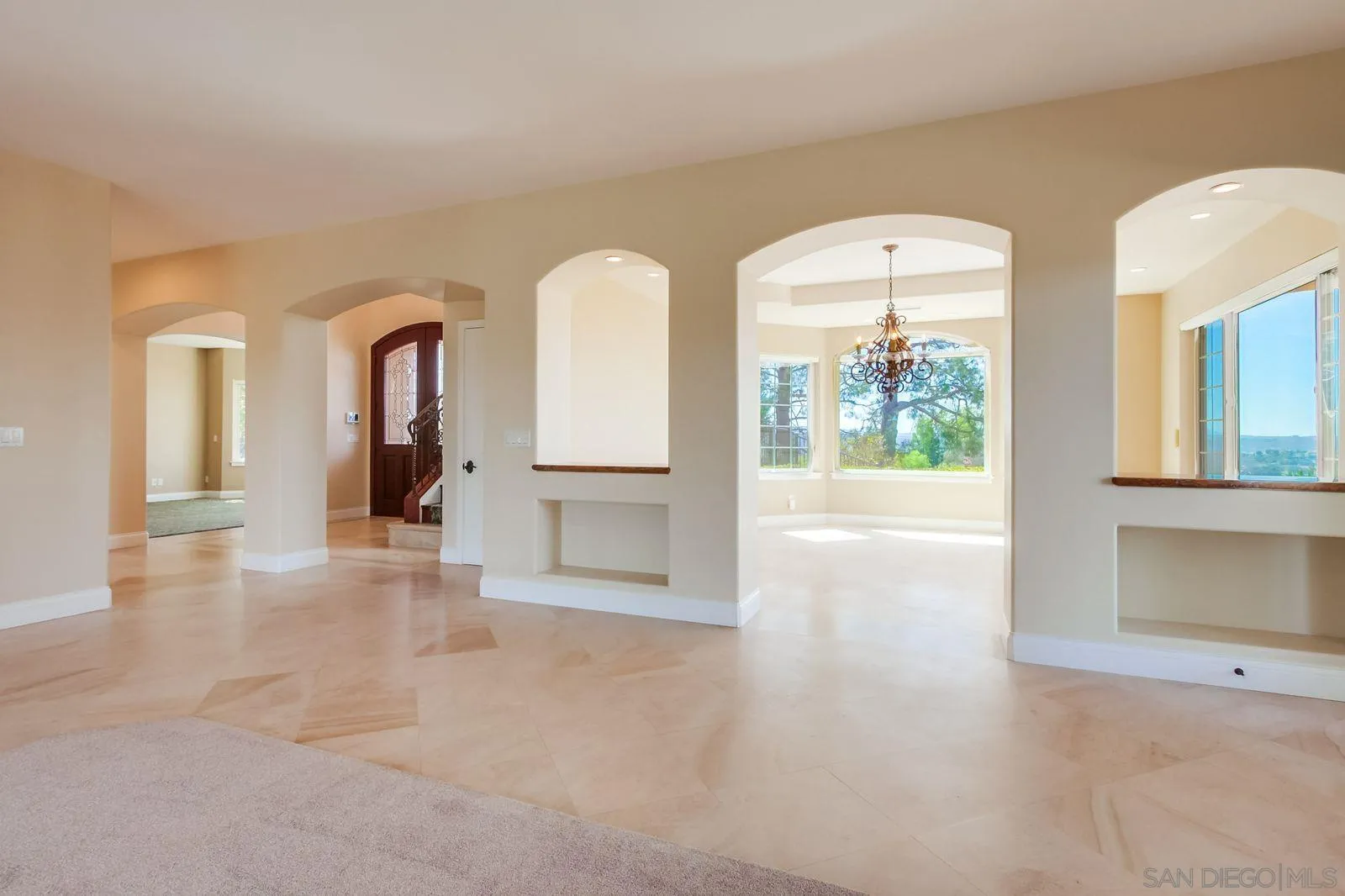 https://cdn.realtyfeed.com/cdn/127/260009577/1b74ed41252b9e83d3f70172b4ec5898.webp