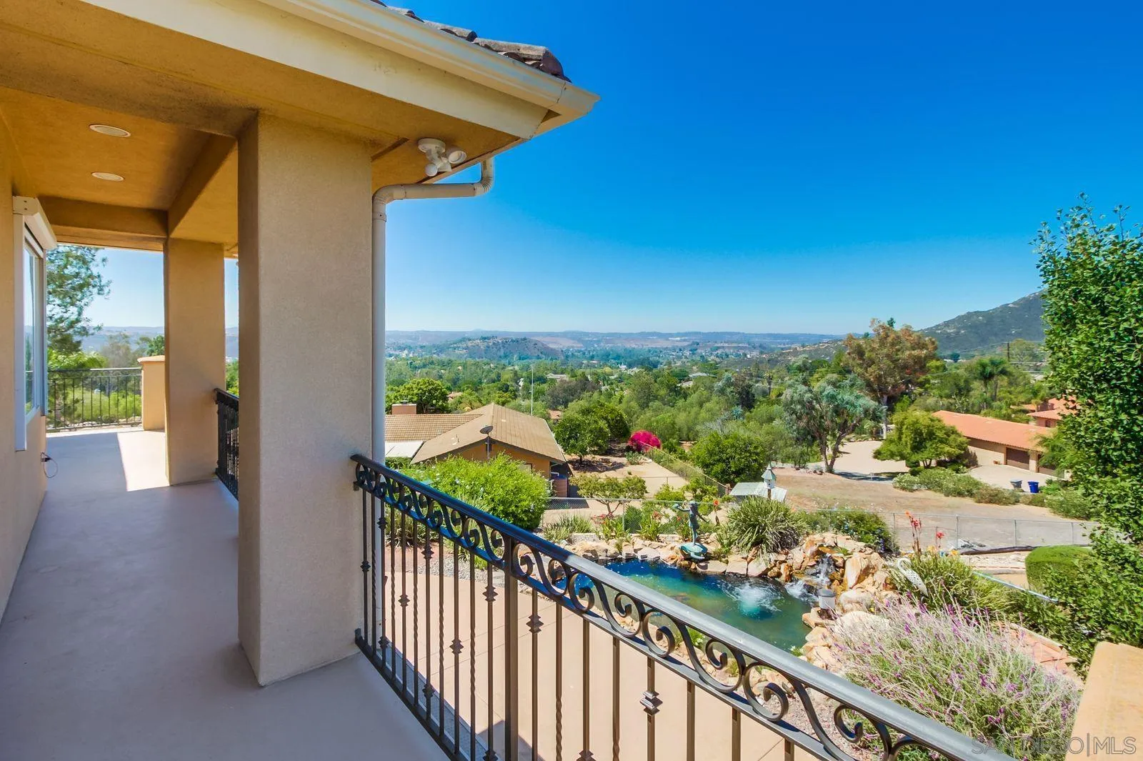 https://cdn.realtyfeed.com/cdn/127/260009577/d029c223e3e5980427e536d1de5843dd.webp