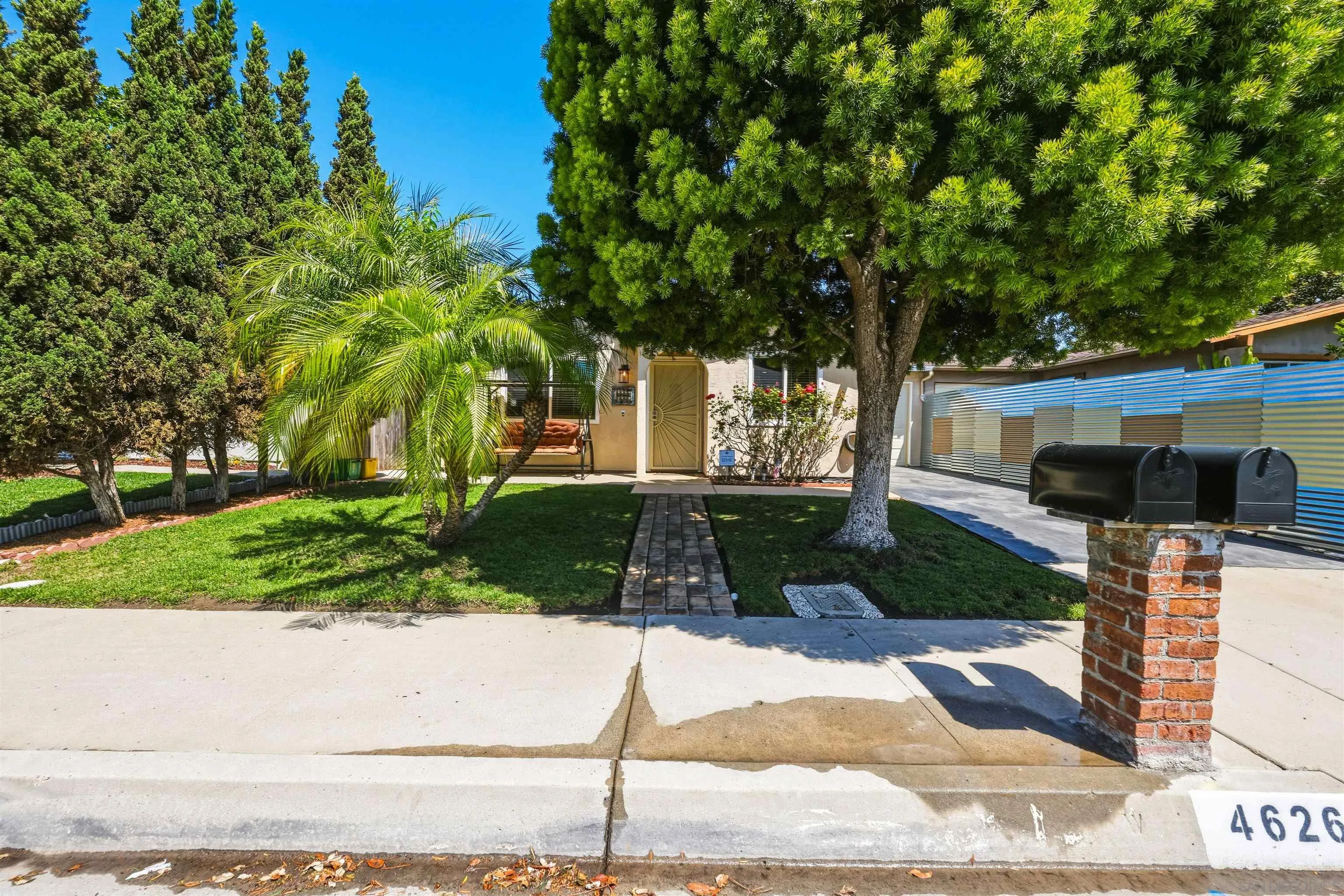 https://cdn.realtyfeed.com/cdn/127/260009580/e9a834c83de8d3568f3b0b664baea35c.webp