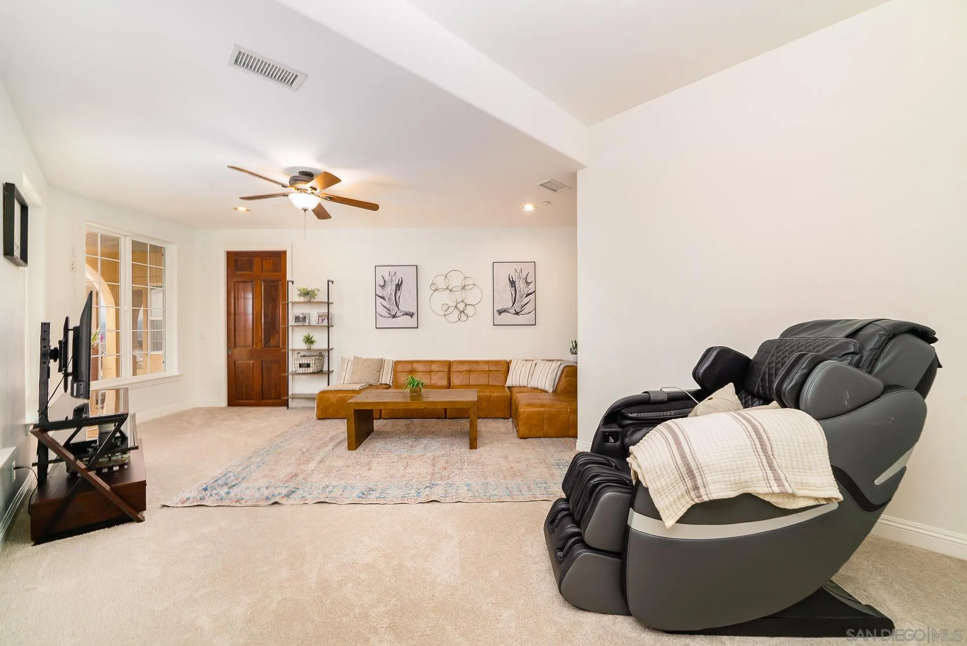 https://cdn.realtyfeed.com/cdn/127/260009585/2959641798096eebe86b7f9caa9eeba1.webp