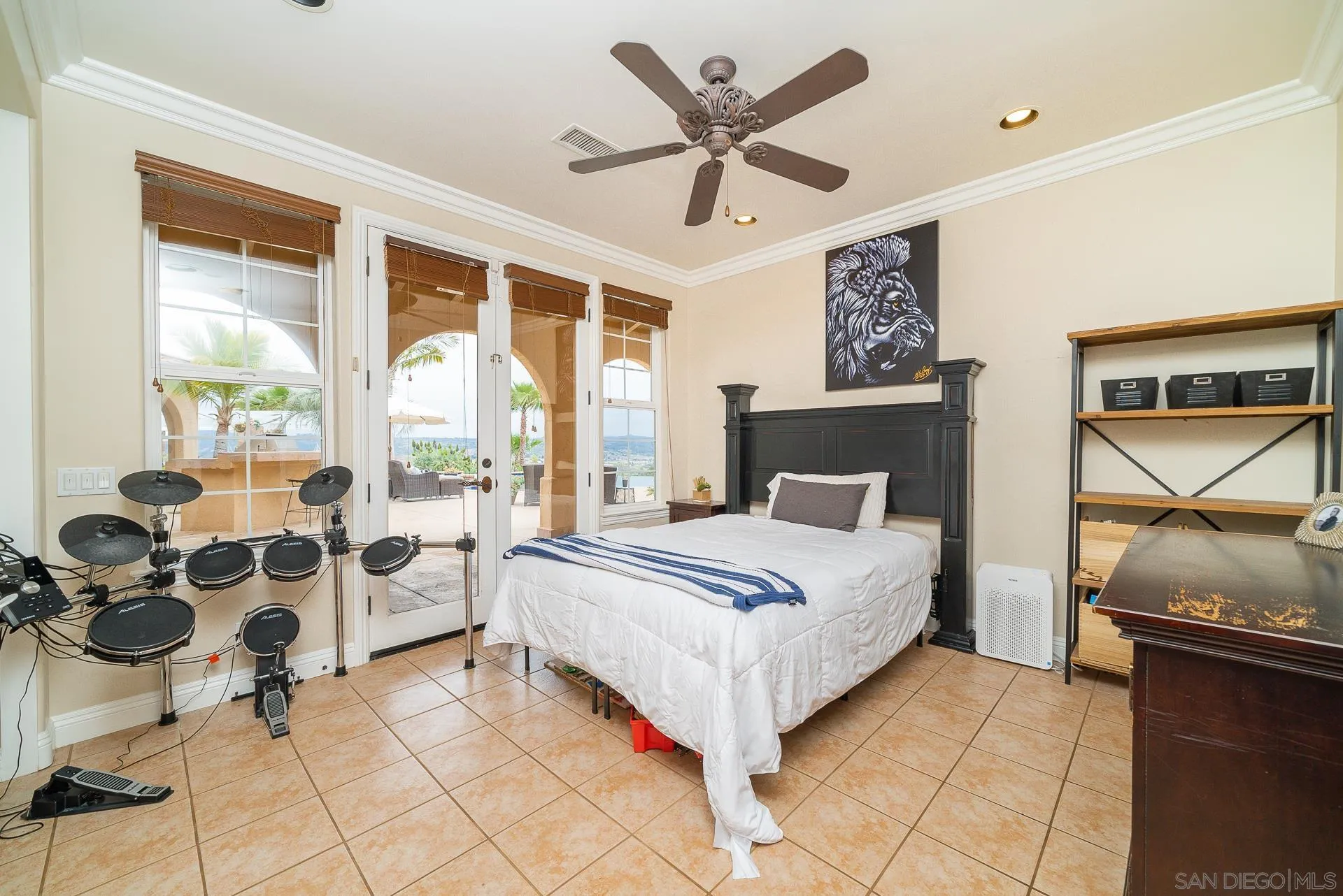 https://cdn.realtyfeed.com/cdn/127/260009585/bfb50711200a79b539e7b79989a528b3.webp