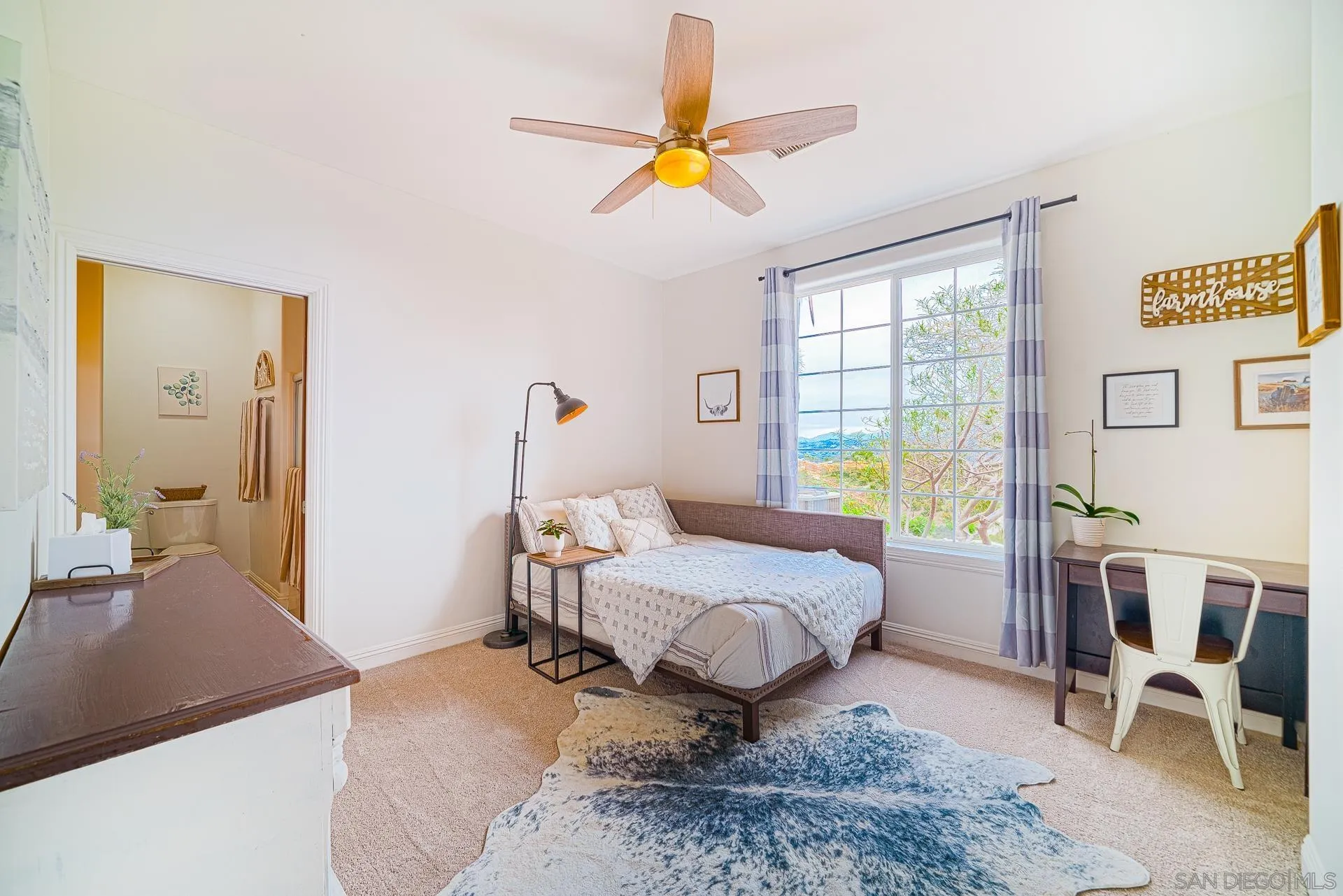 https://cdn.realtyfeed.com/cdn/127/260009585/caf273c045fbadb8d47ad996d9bfc773.webp
