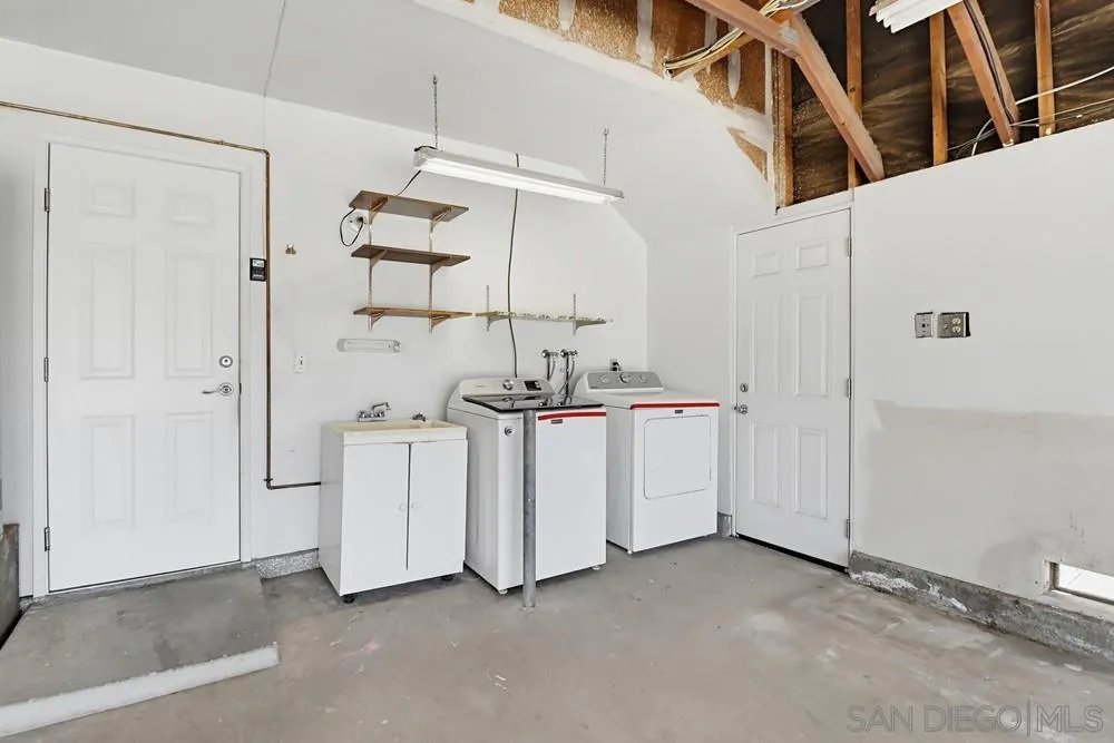 10459 Santana Street, Santee, CA, 92071