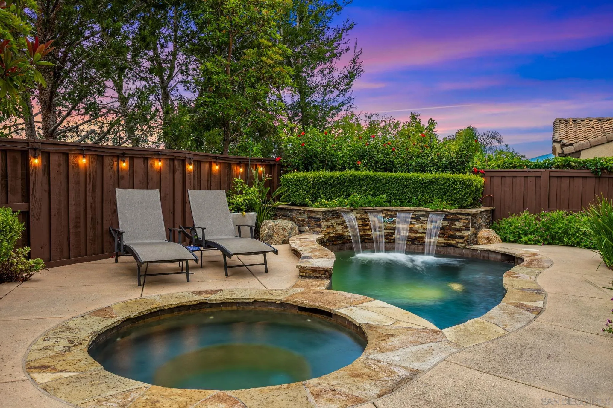 https://cdn.realtyfeed.com/cdn/127/260009596/06dace724ffaa2e36be4ed7a62224645.webp