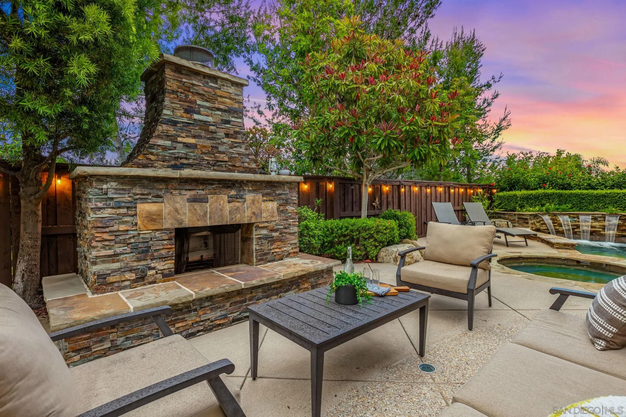 https://cdn.realtyfeed.com/cdn/127/260009596/2722daeed0dbebfb94cbfd6f51316ec0.webp