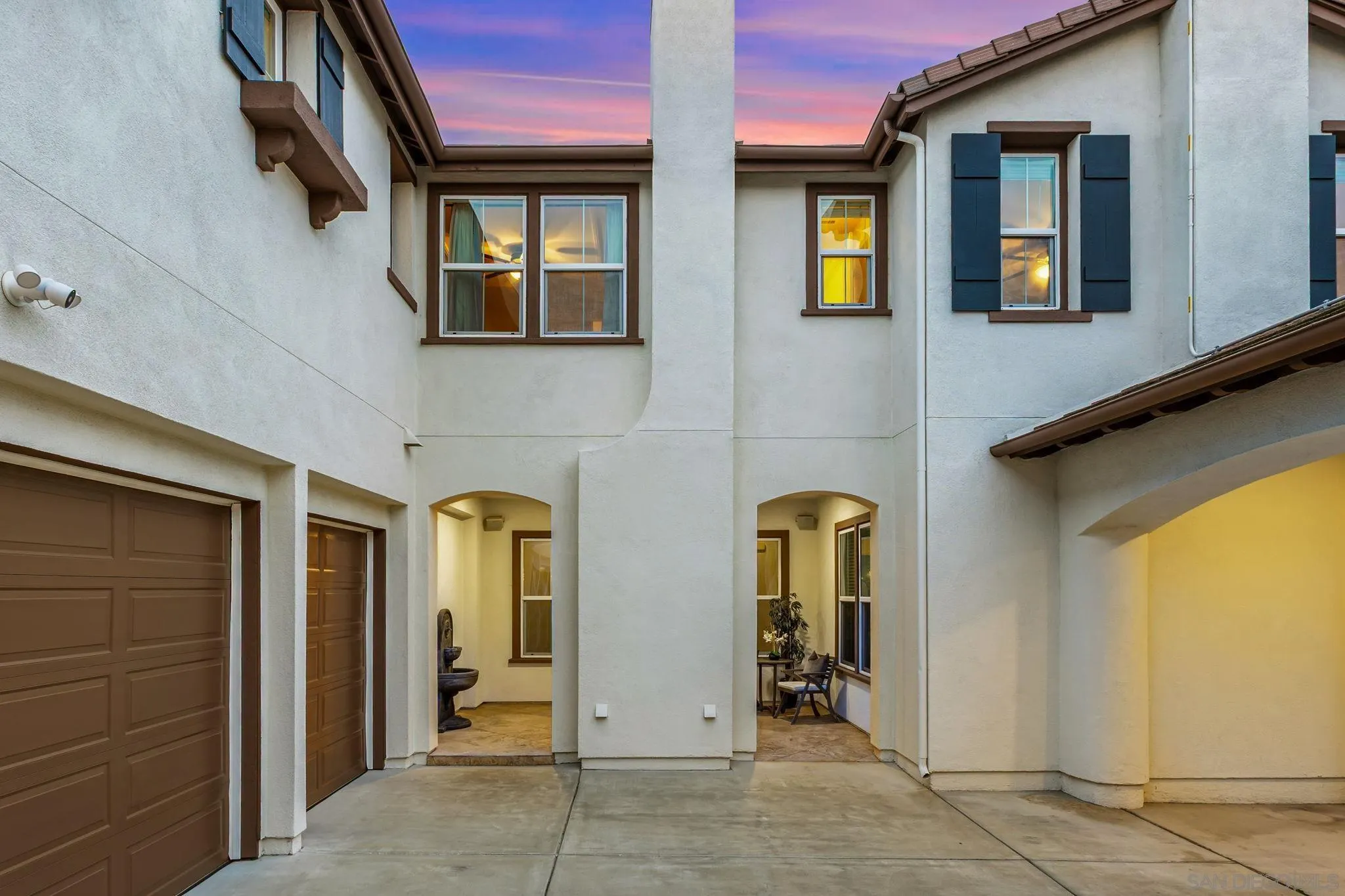 https://cdn.realtyfeed.com/cdn/127/260009596/40c9c663151a11265c3a737a4a92e753.webp