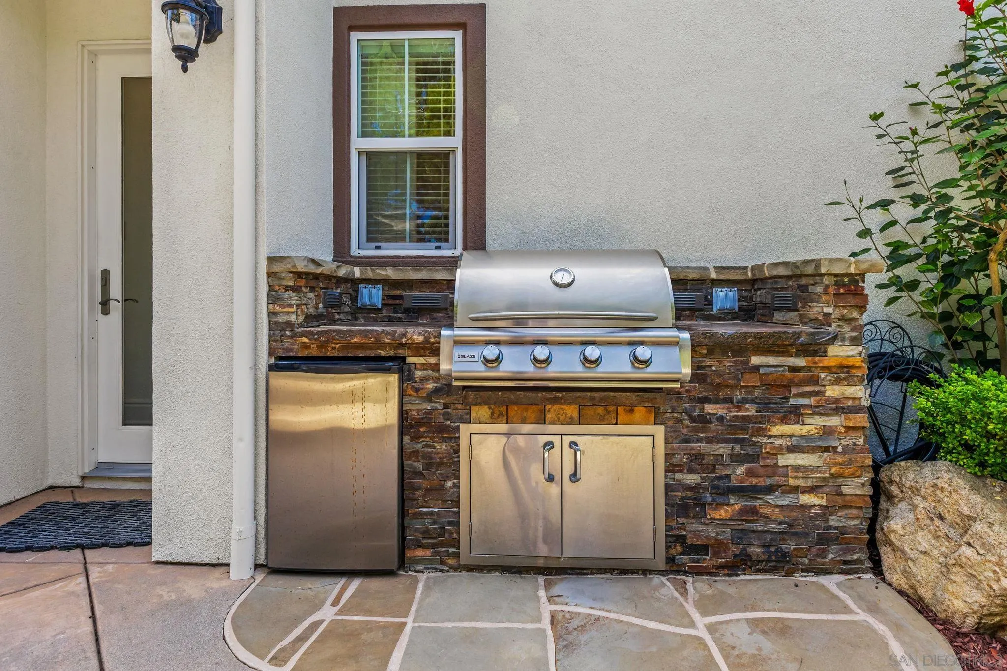 https://cdn.realtyfeed.com/cdn/127/260009596/9c99f55ad254fe26a40625f4ce9afda3.webp