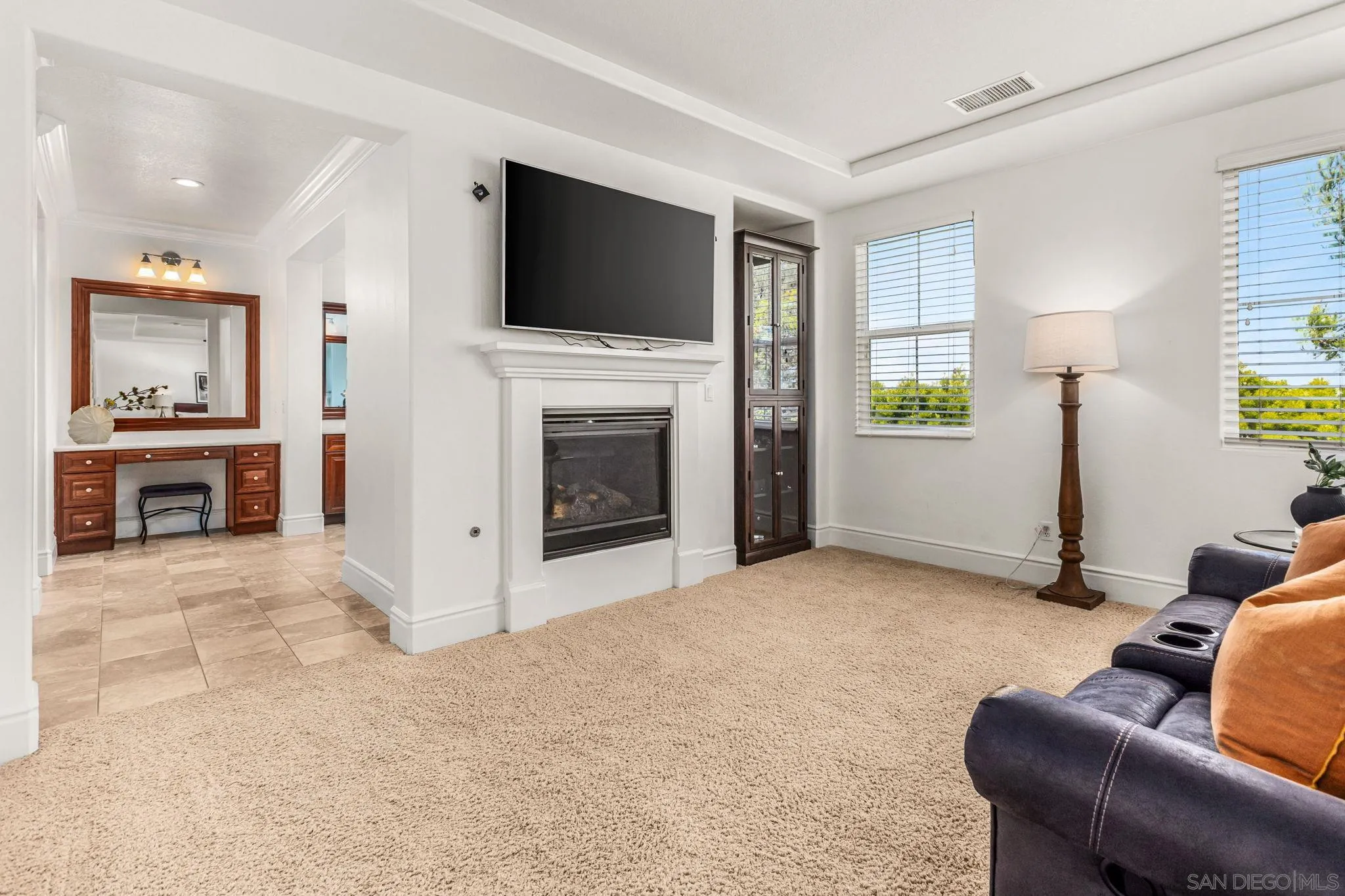 https://cdn.realtyfeed.com/cdn/127/260009596/a252e0456ab80e189afde2f0eee287df.webp