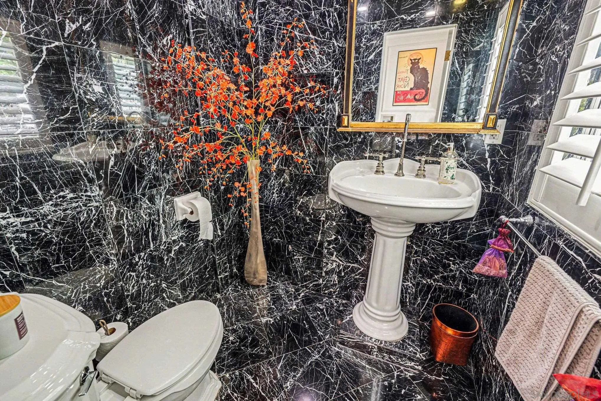 https://cdn.realtyfeed.com/cdn/127/260009599/139975cac5b980ba0ff08183ee851e6a.webp