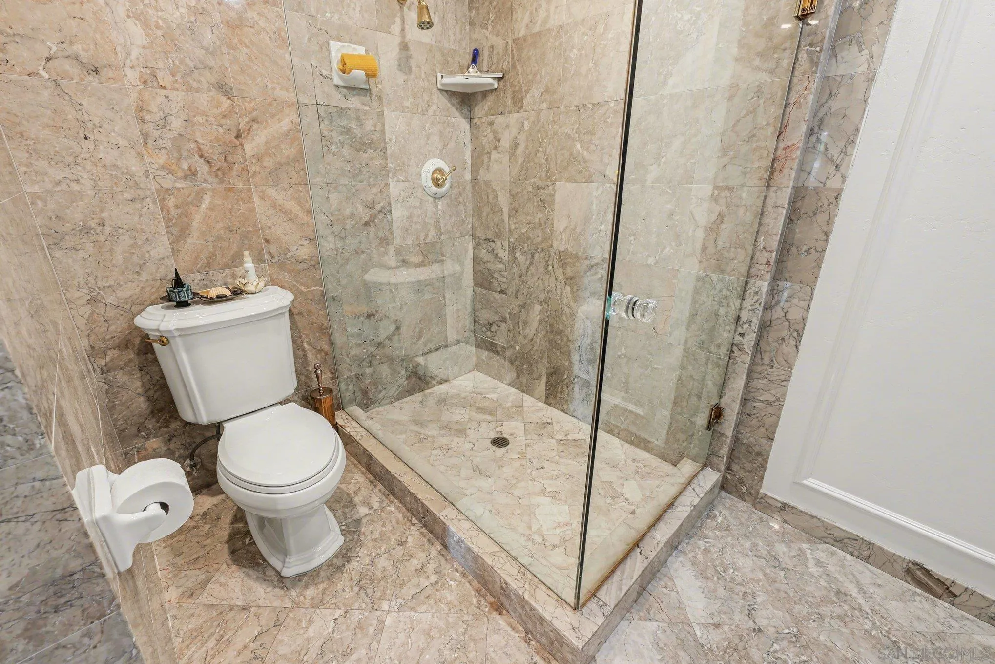 https://cdn.realtyfeed.com/cdn/127/260009599/63e0ca9db0a3d36e31c69a5b88995278.webp