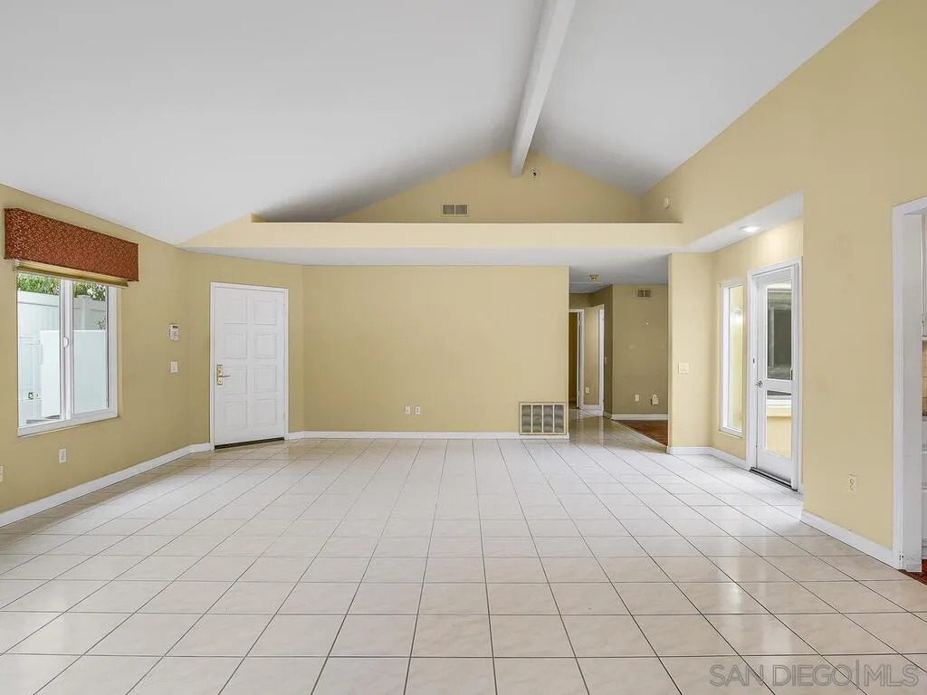 Photo #7: 2600096 Listing: Photo #7